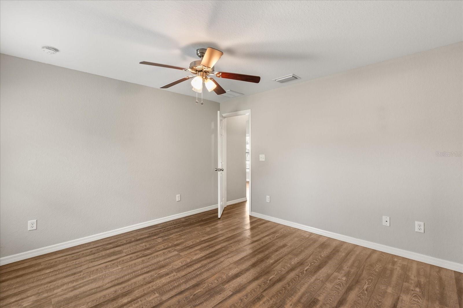 Image 17 of 35 For 9140 153rd Place