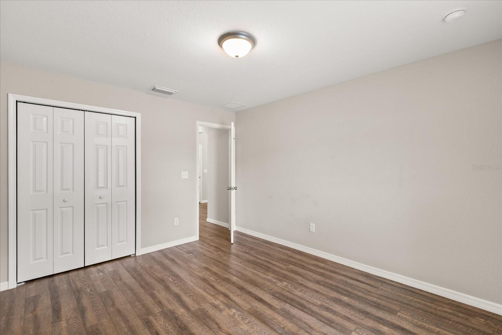 Image 21 of 35 For 9140 153rd Place