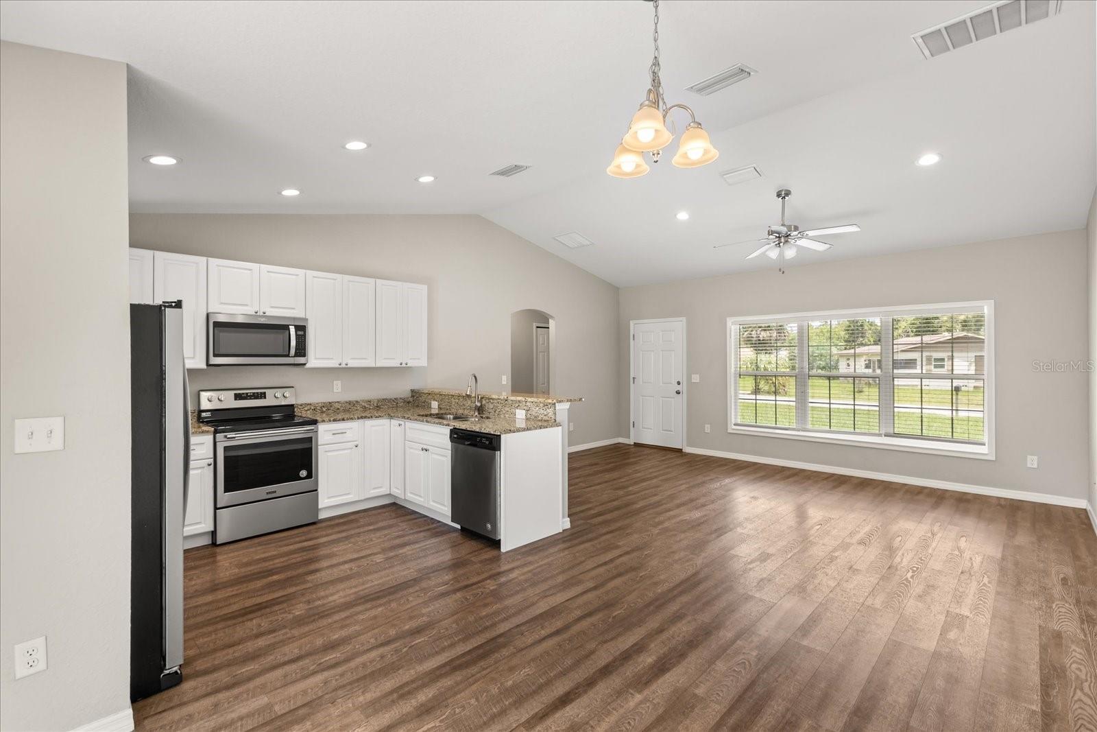 Image 7 of 35 For 9140 153rd Place