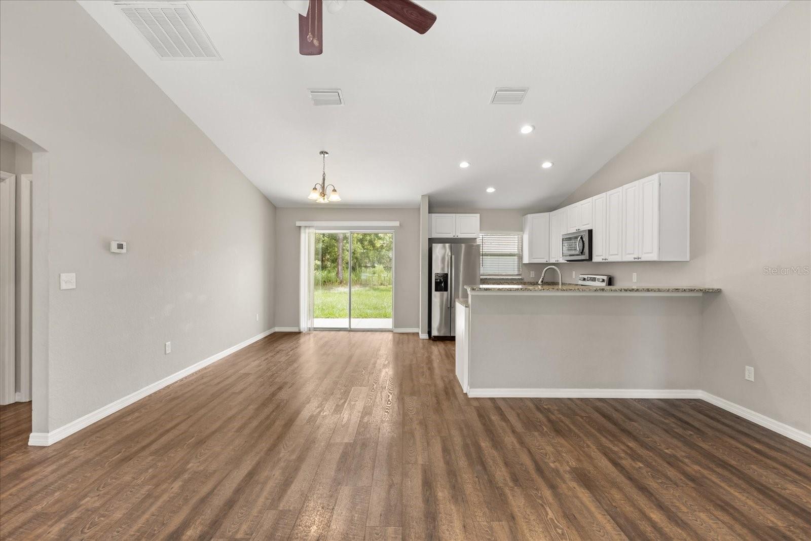 Image 8 of 35 For 9140 153rd Place
