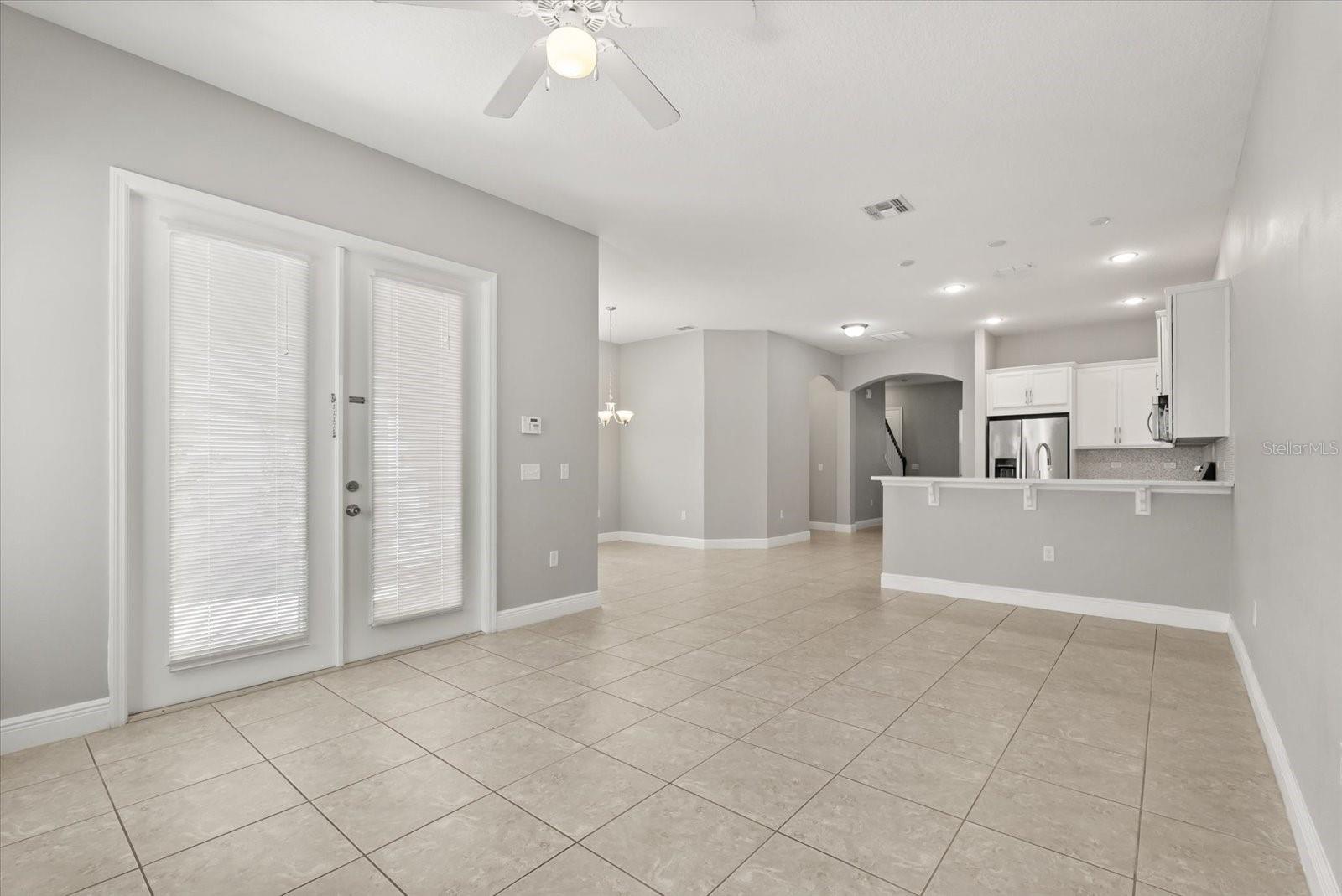 Image 11 of 40 For 8575 Lookout Pointe Drive
