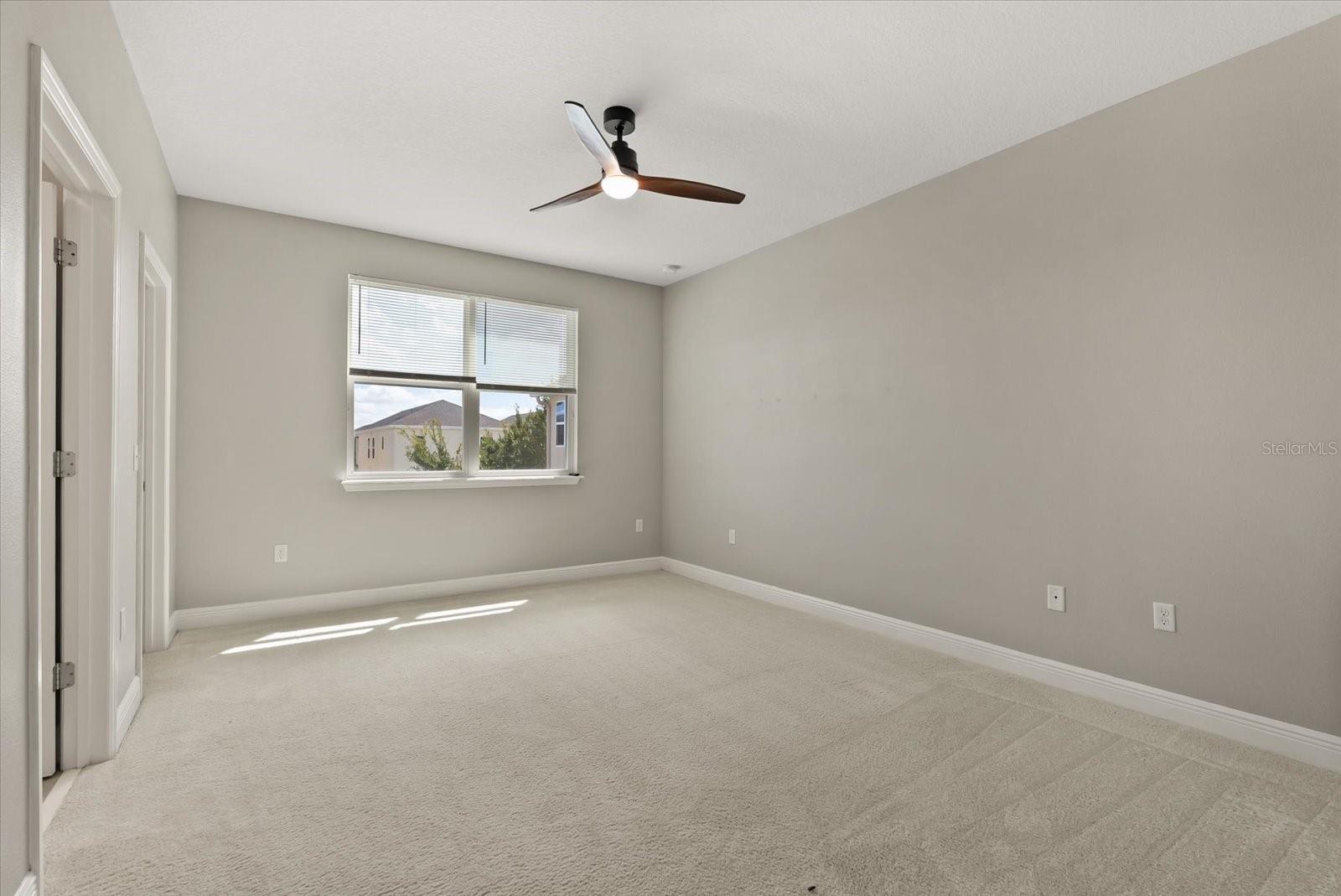 Image 14 of 40 For 8575 Lookout Pointe Drive