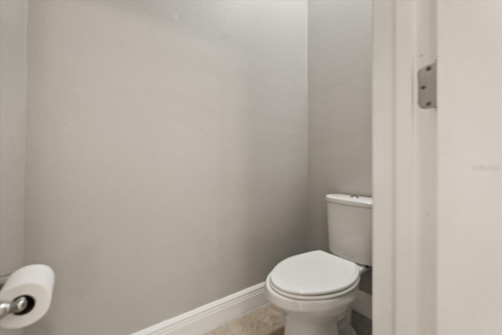 Image 18 of 40 For 8575 Lookout Pointe Drive
