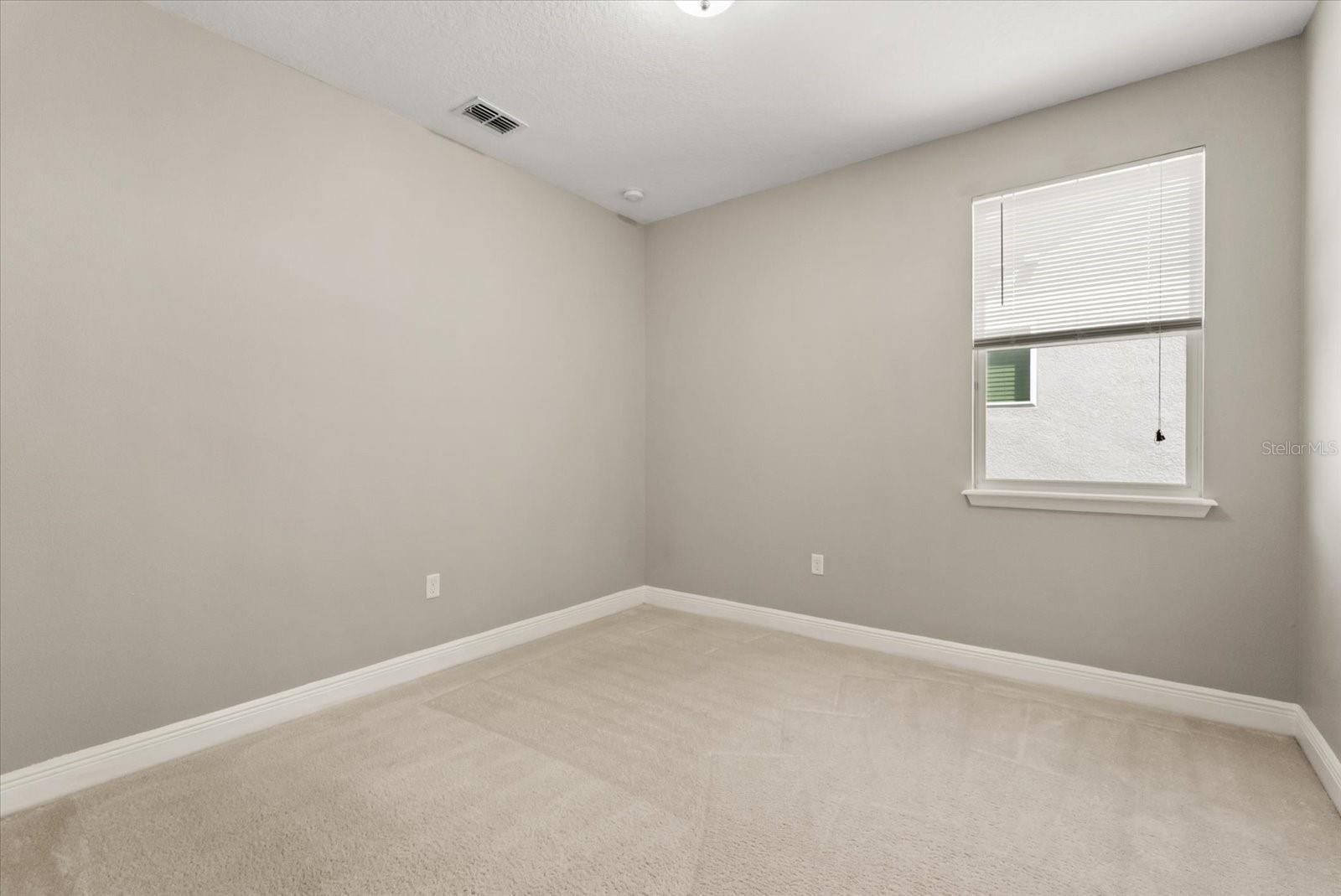 Image 23 of 40 For 8575 Lookout Pointe Drive