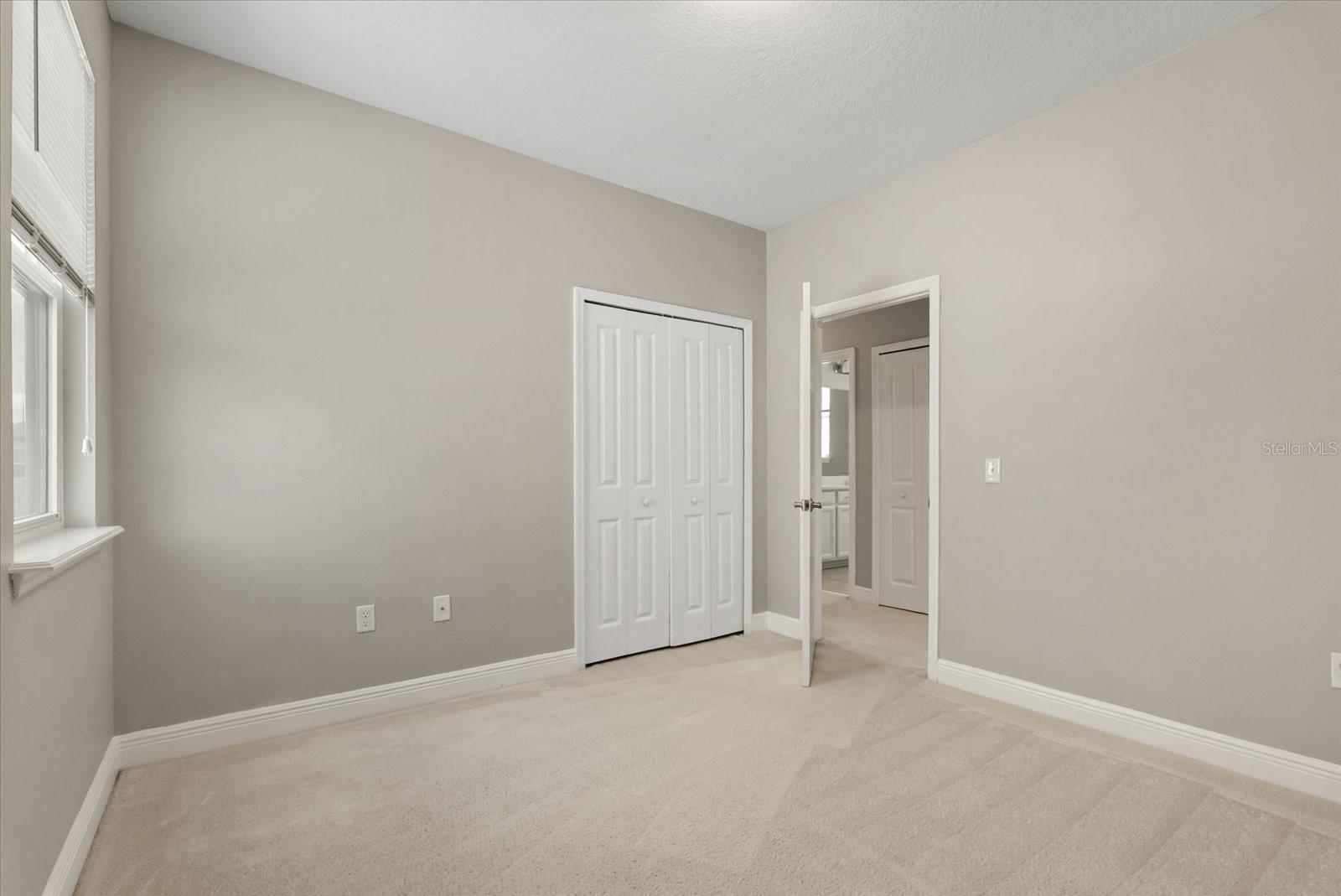 Image 24 of 40 For 8575 Lookout Pointe Drive