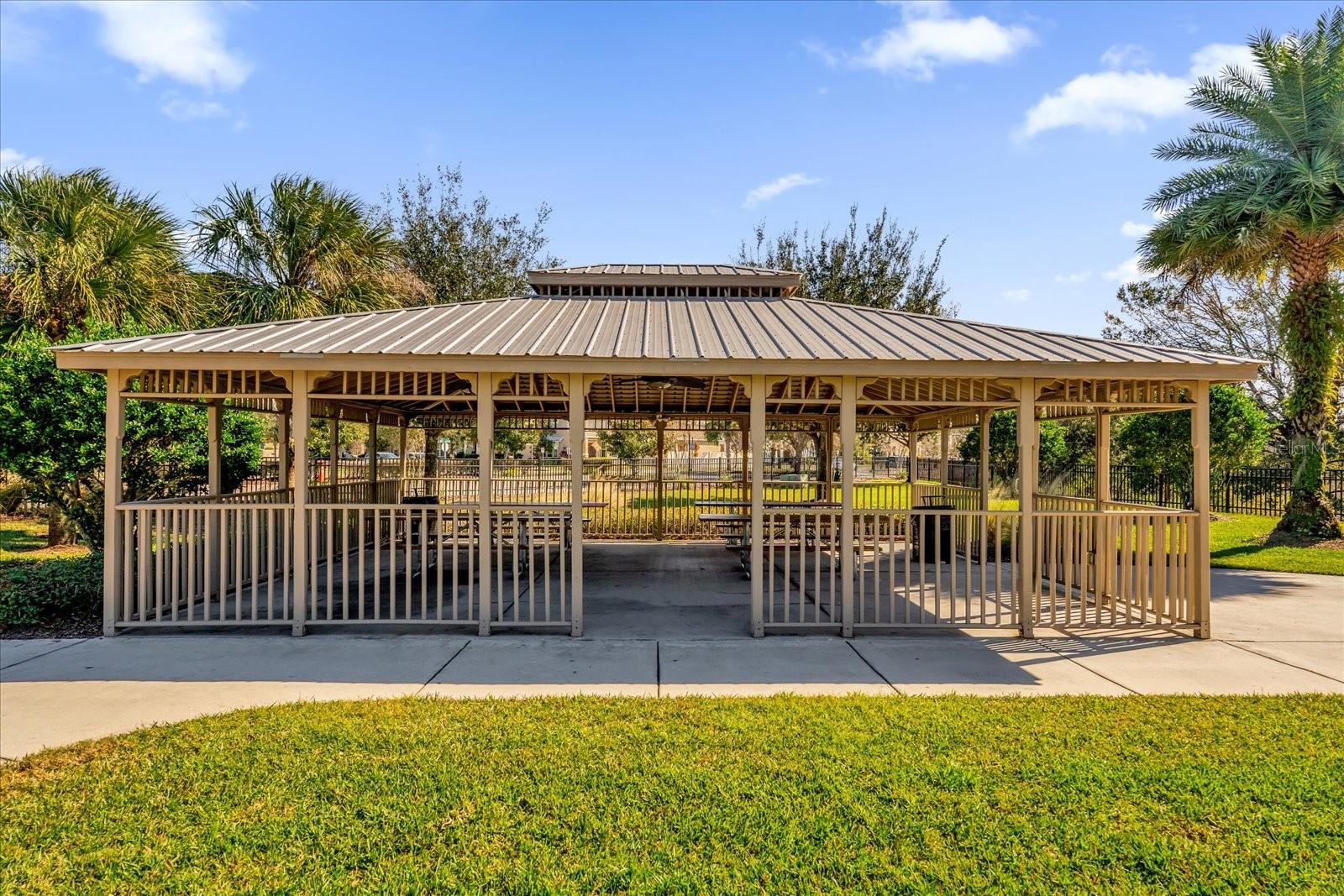 Image 35 of 40 For 8575 Lookout Pointe Drive