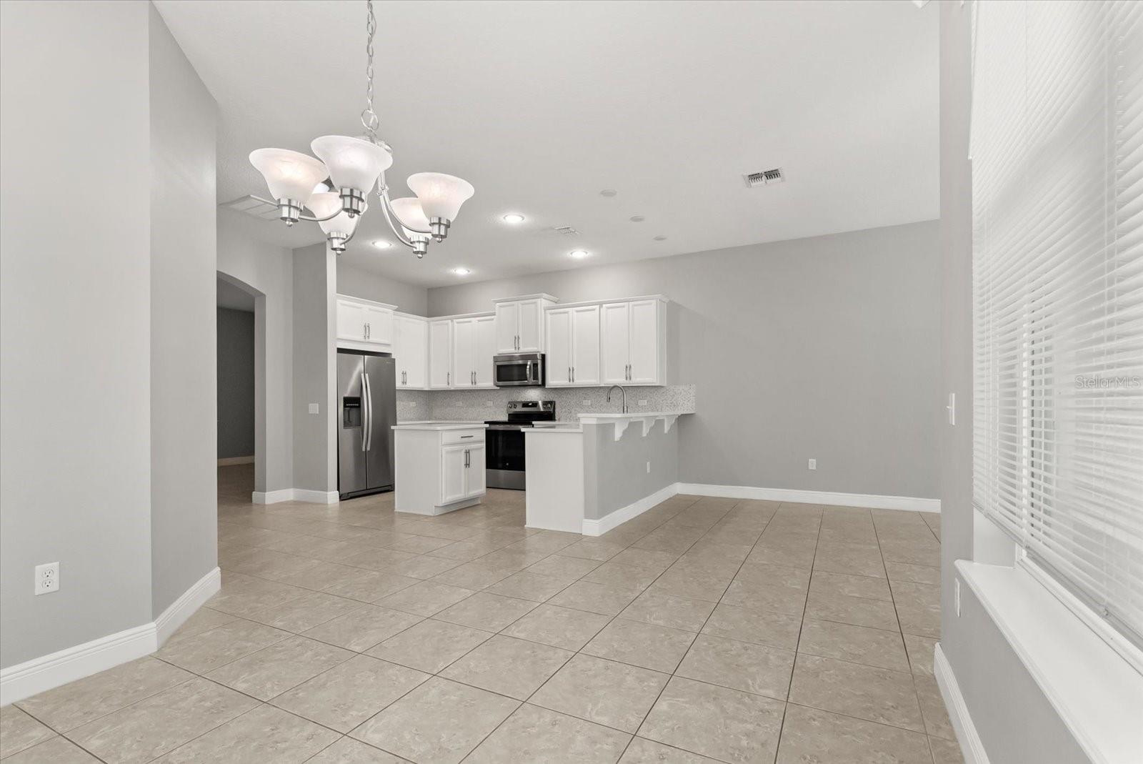 Image 9 of 40 For 8575 Lookout Pointe Drive