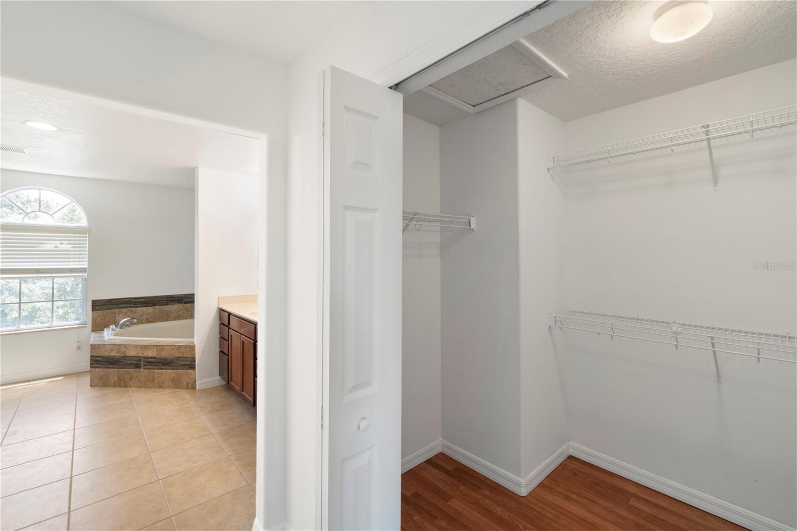 Image 31 of 42 For 10142 Serotina Court