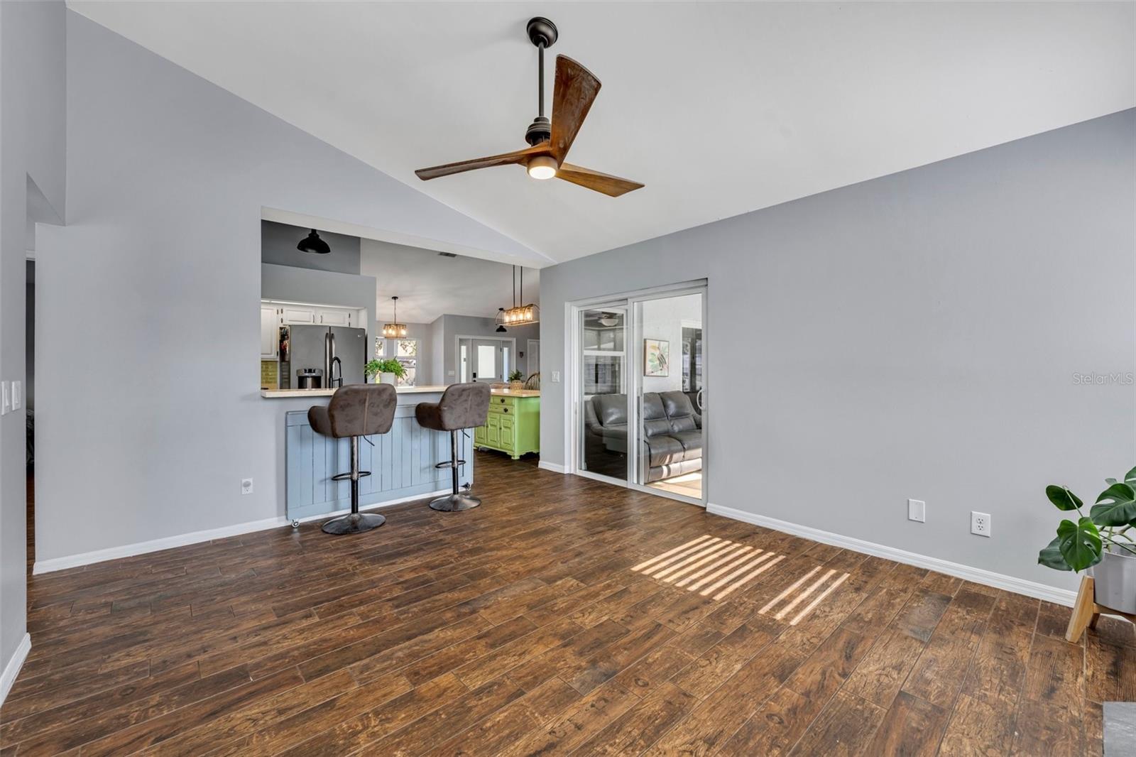 Image 19 of 52 For 2601 Bridle Drive