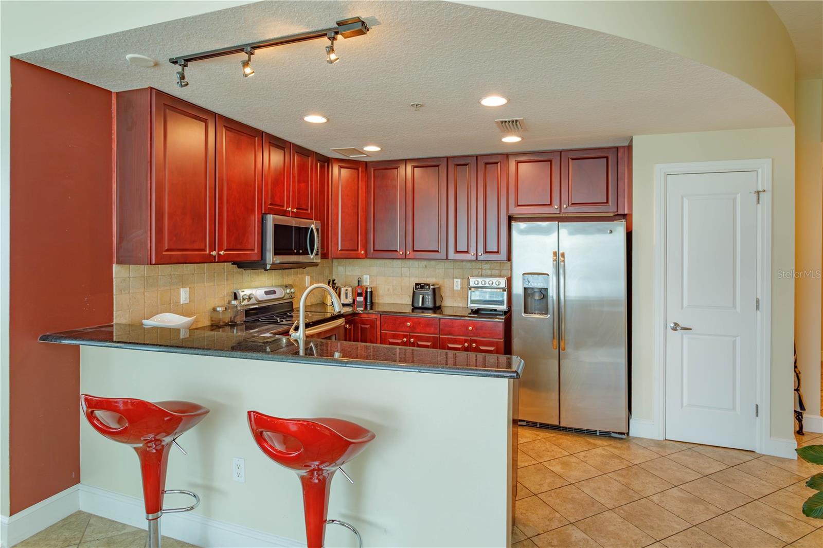 Image 3 of 25 For 101 Eola Drive 1021