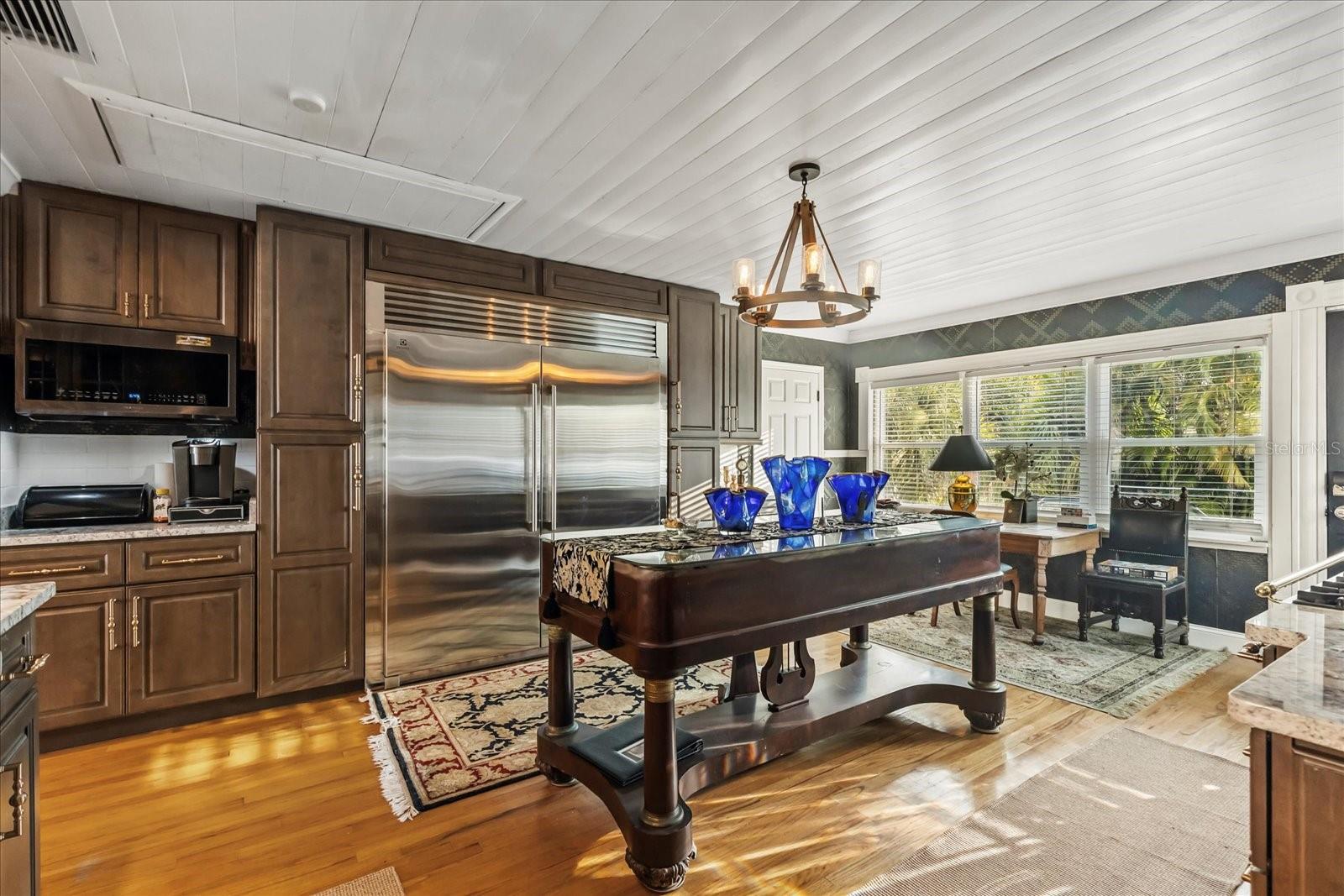 Image 20 of 57 For 8407 Interbay Boulevard