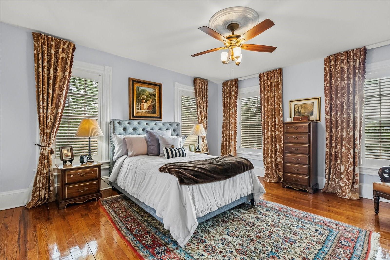 Image 31 of 57 For 8407 Interbay Boulevard