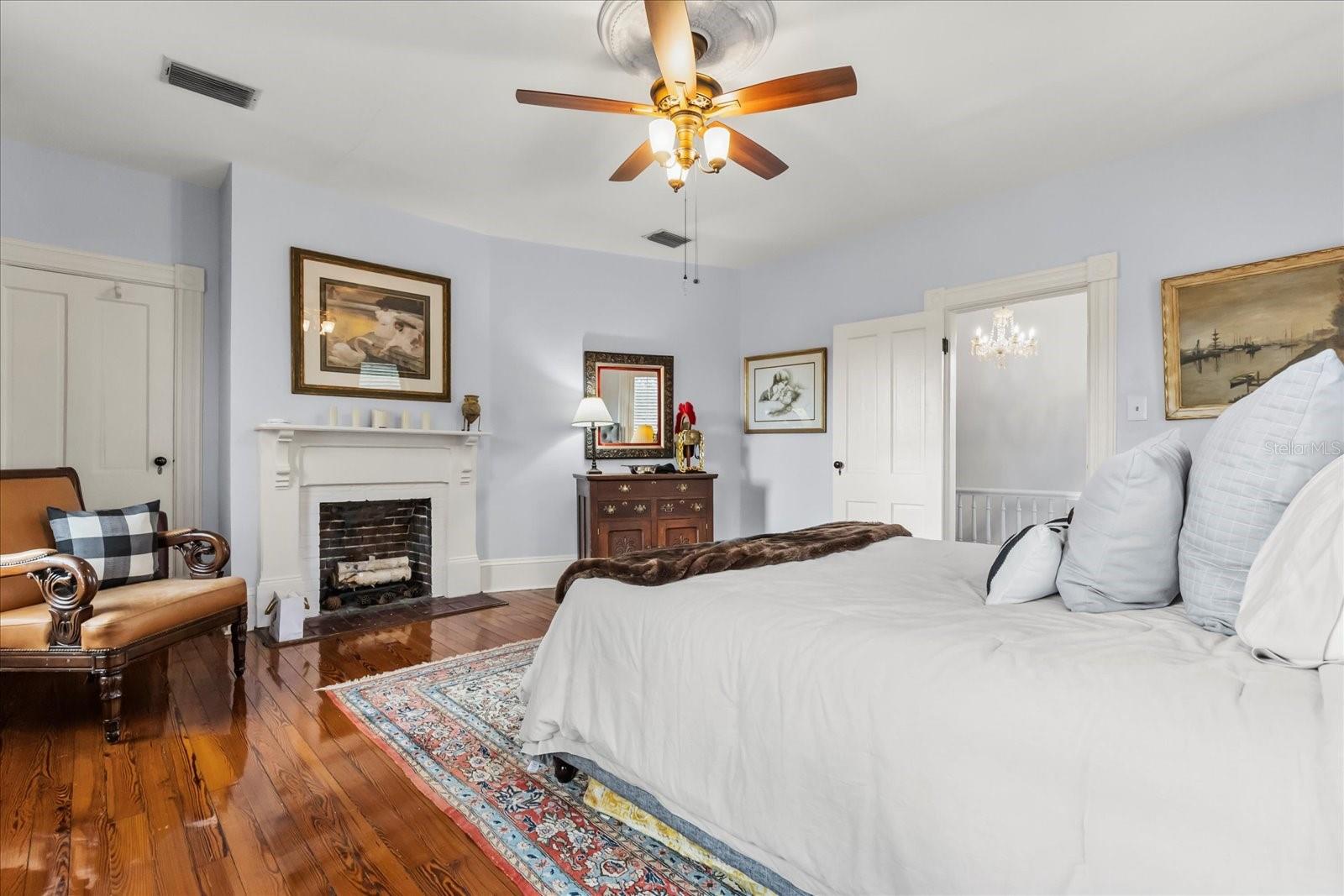 Image 32 of 57 For 8407 Interbay Boulevard