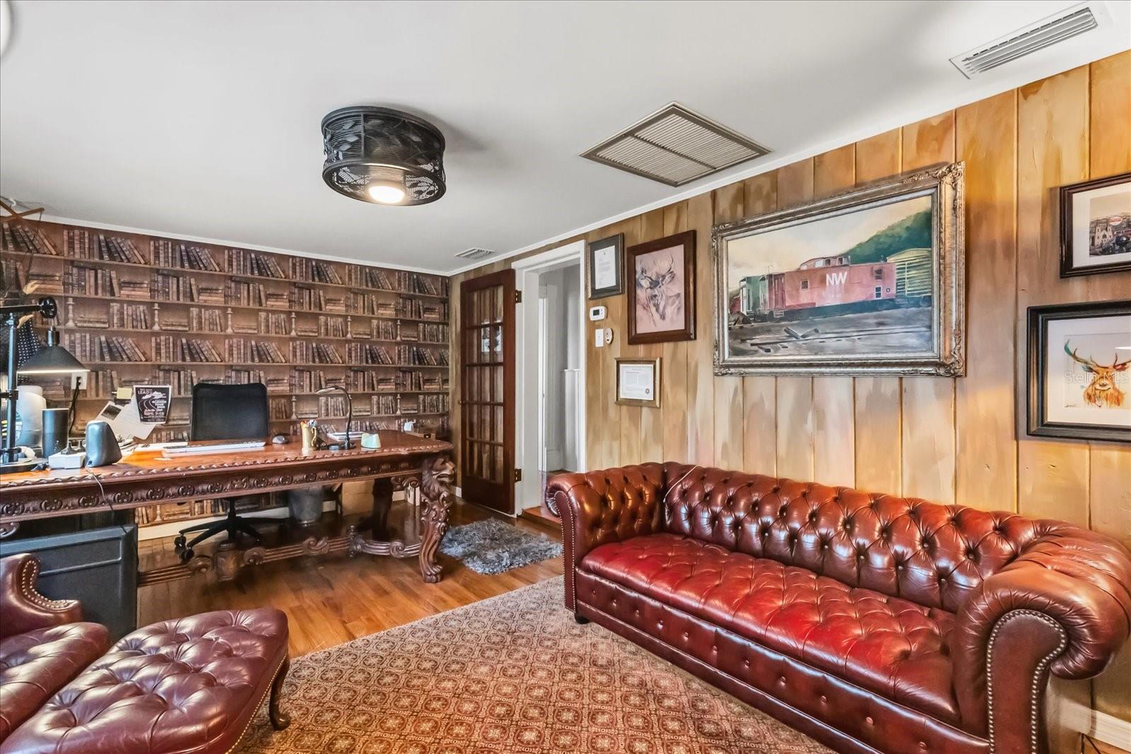 Image 8 of 57 For 8407 Interbay Boulevard