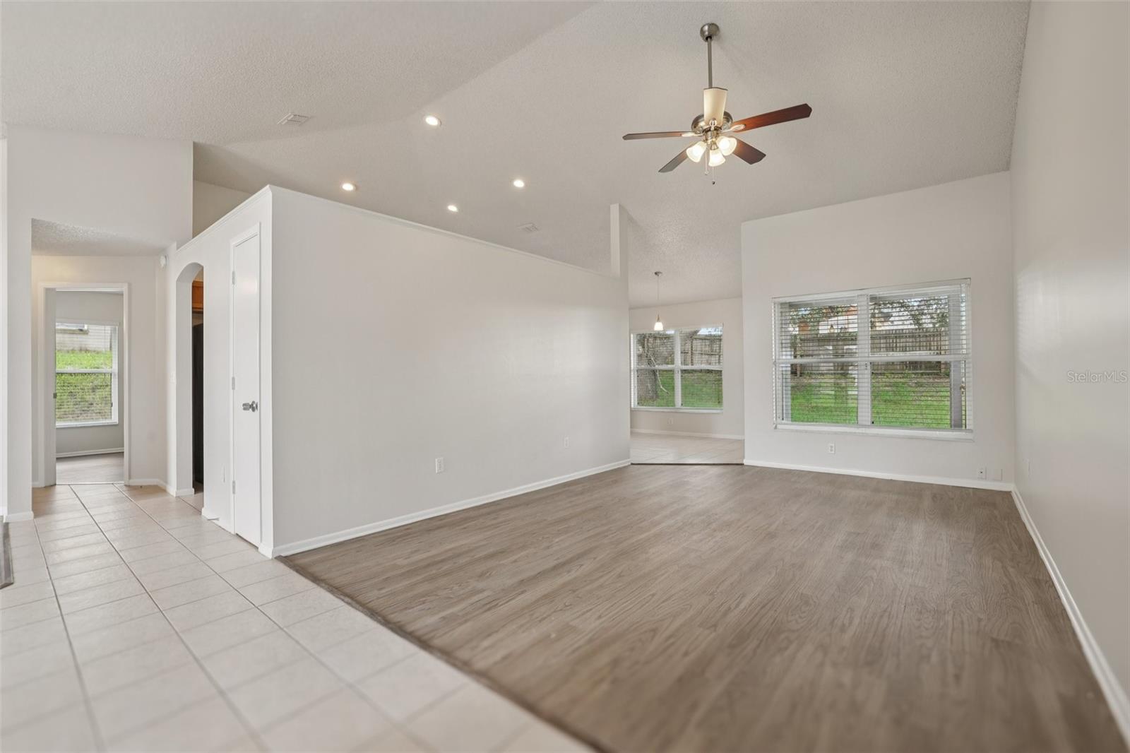 Image 7 of 41 For 3326 Sassaquin Court