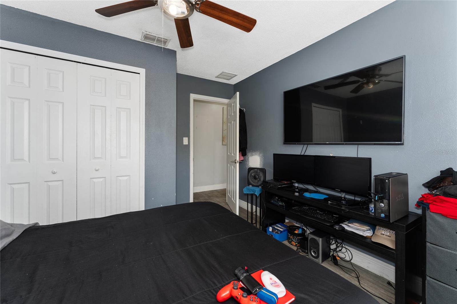 Image 20 of 46 For 1111 Pinar Drive