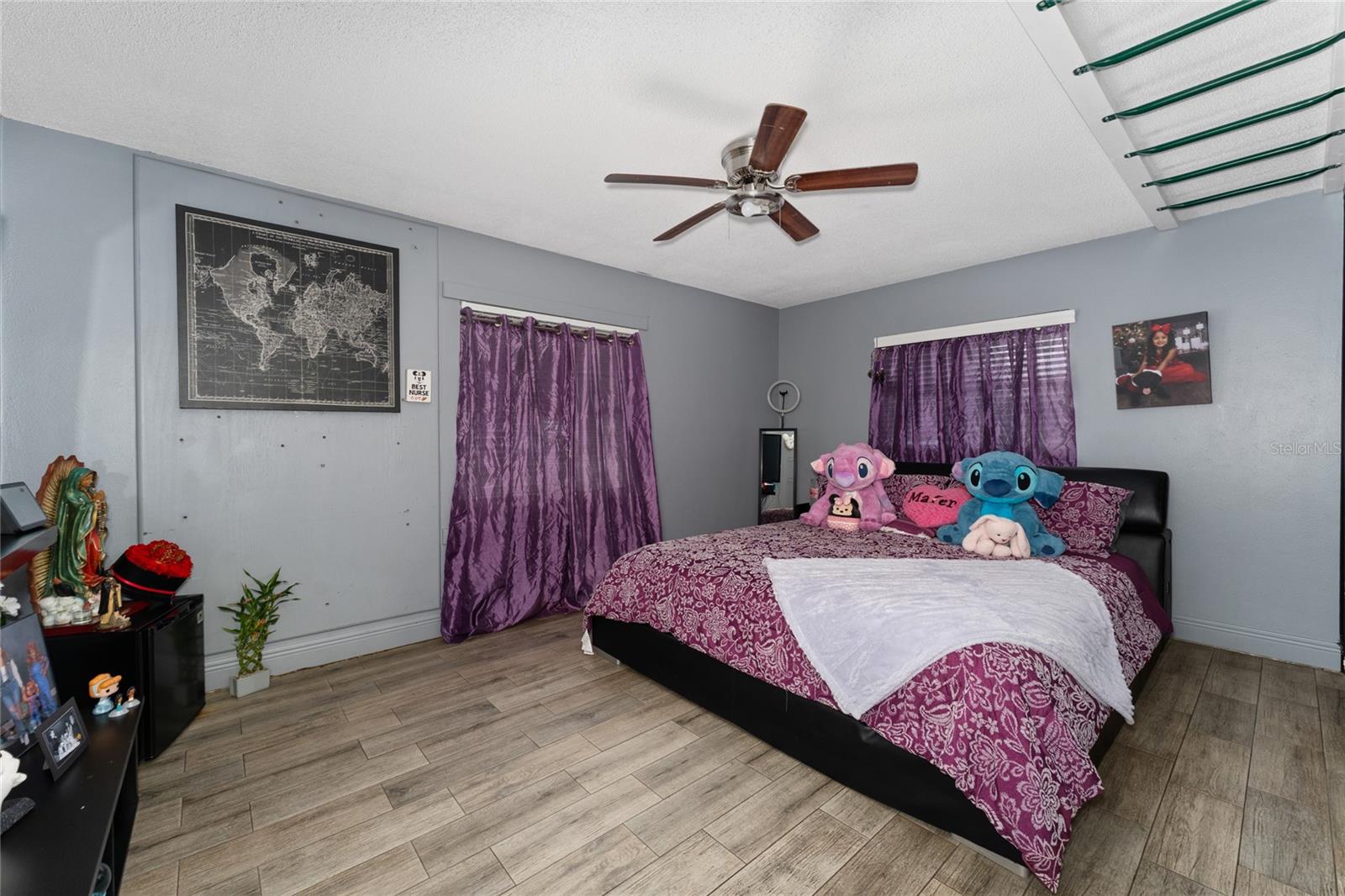 Image 24 of 46 For 1111 Pinar Drive