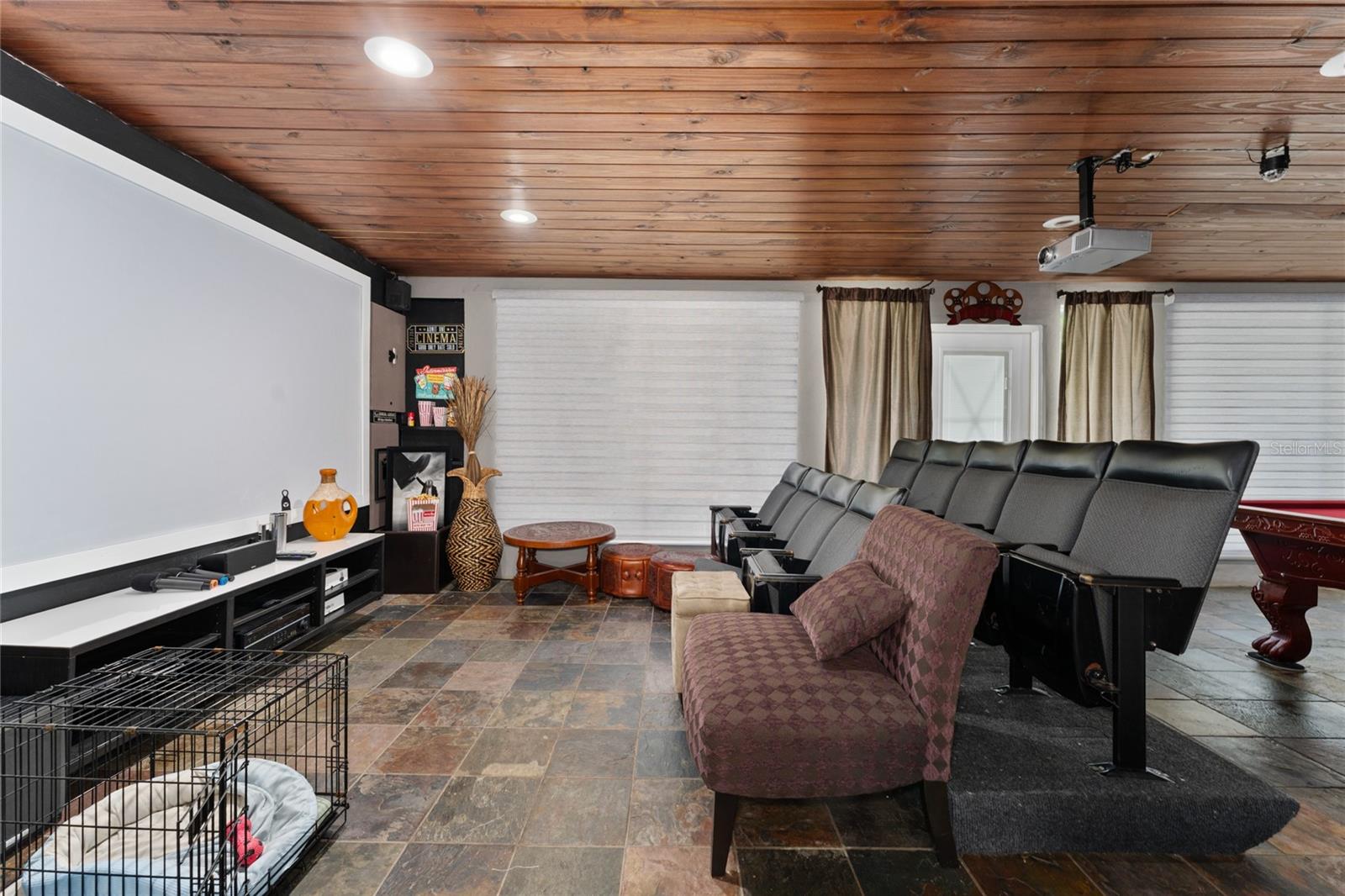 Image 31 of 46 For 1111 Pinar Drive