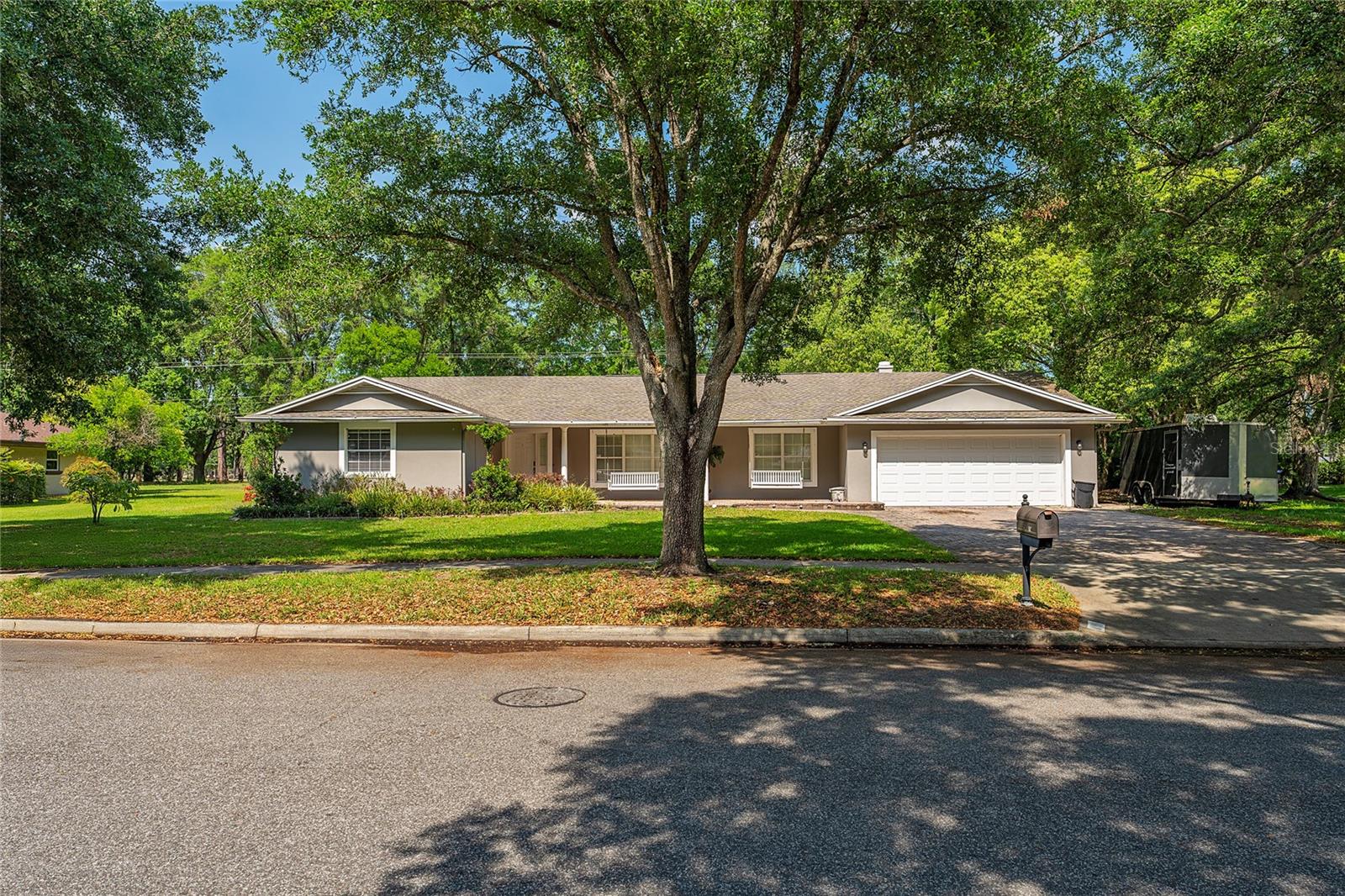 Image 4 of 46 For 1111 Pinar Drive