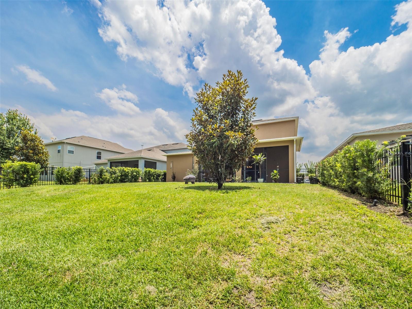Image 9 of 67 For 461 Brunswick Drive