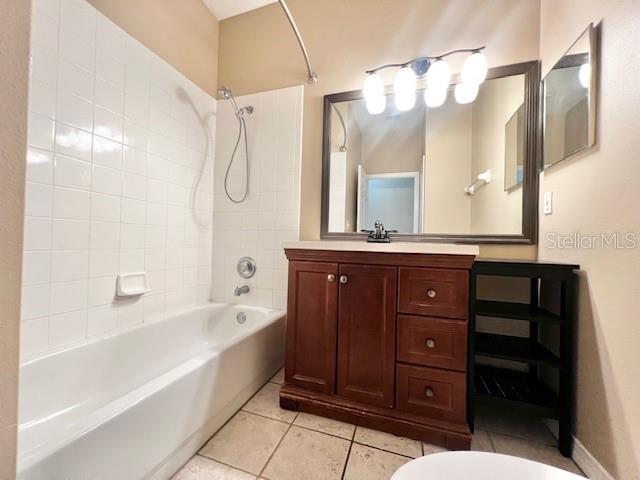 Image 47 of 67 For 500 Wellesly Street