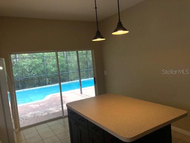 Image 8 of 67 For 500 Wellesly Street