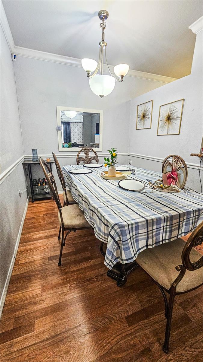 Image 4 of 12 For 3379 Kirkman Road 1027