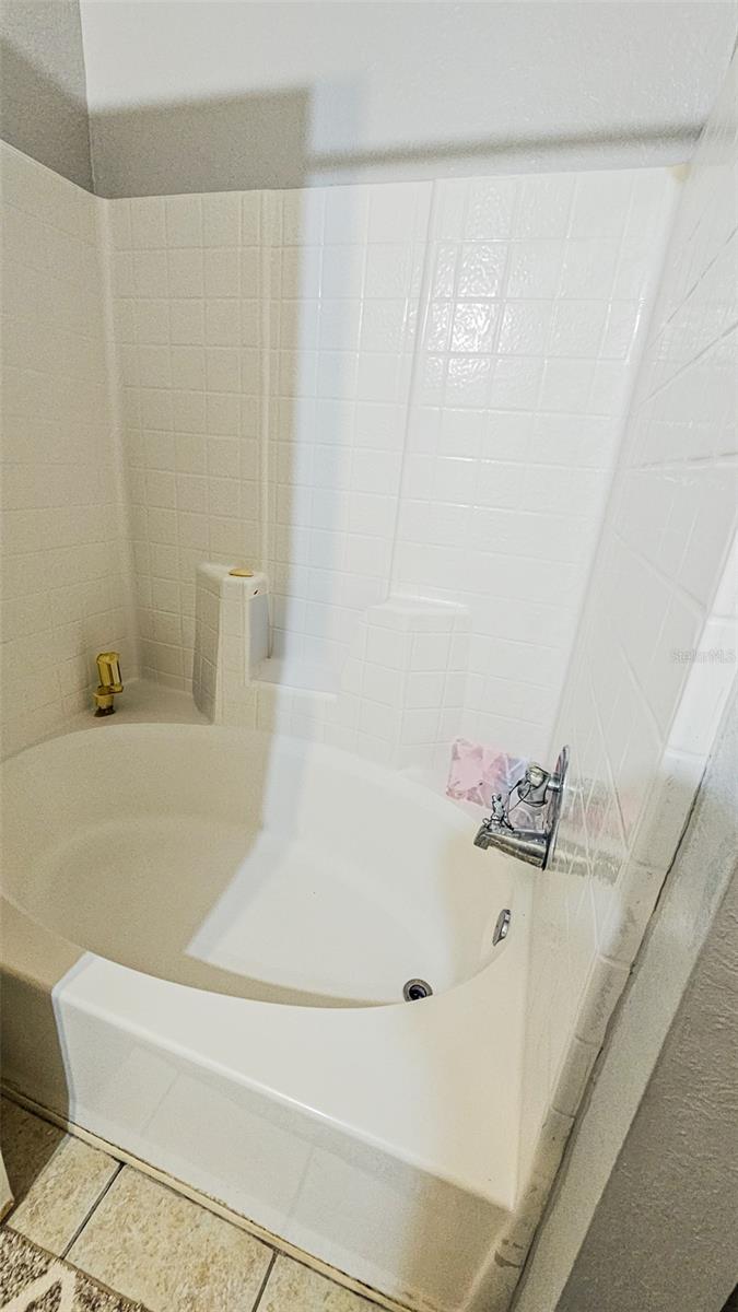 Image 8 of 12 For 3379 Kirkman Road 1027