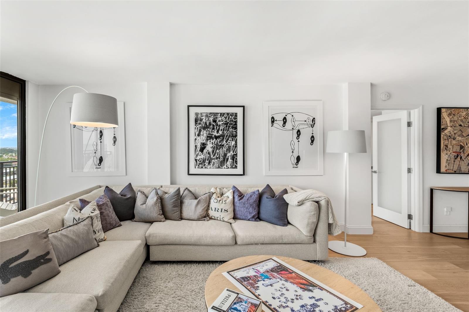 Image 12 of 62 For 2100 Atlantic Avenue  1110