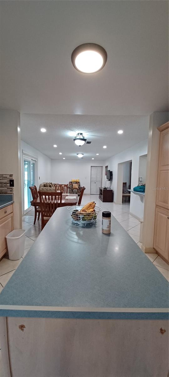 Image 43 of 84 For 10928 Tangora Street
