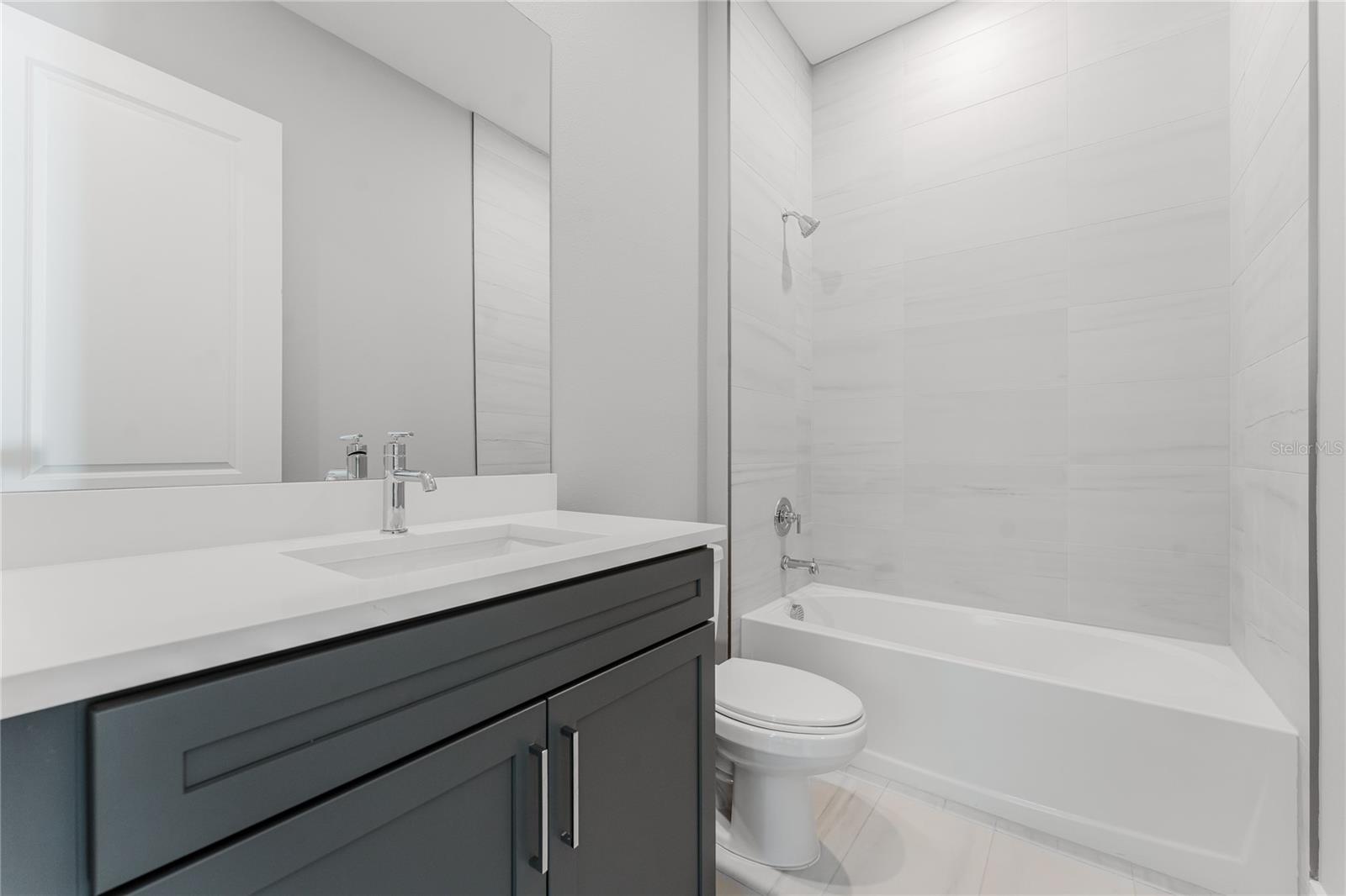 Image 61 of 76 For 15942 Vetta Drive