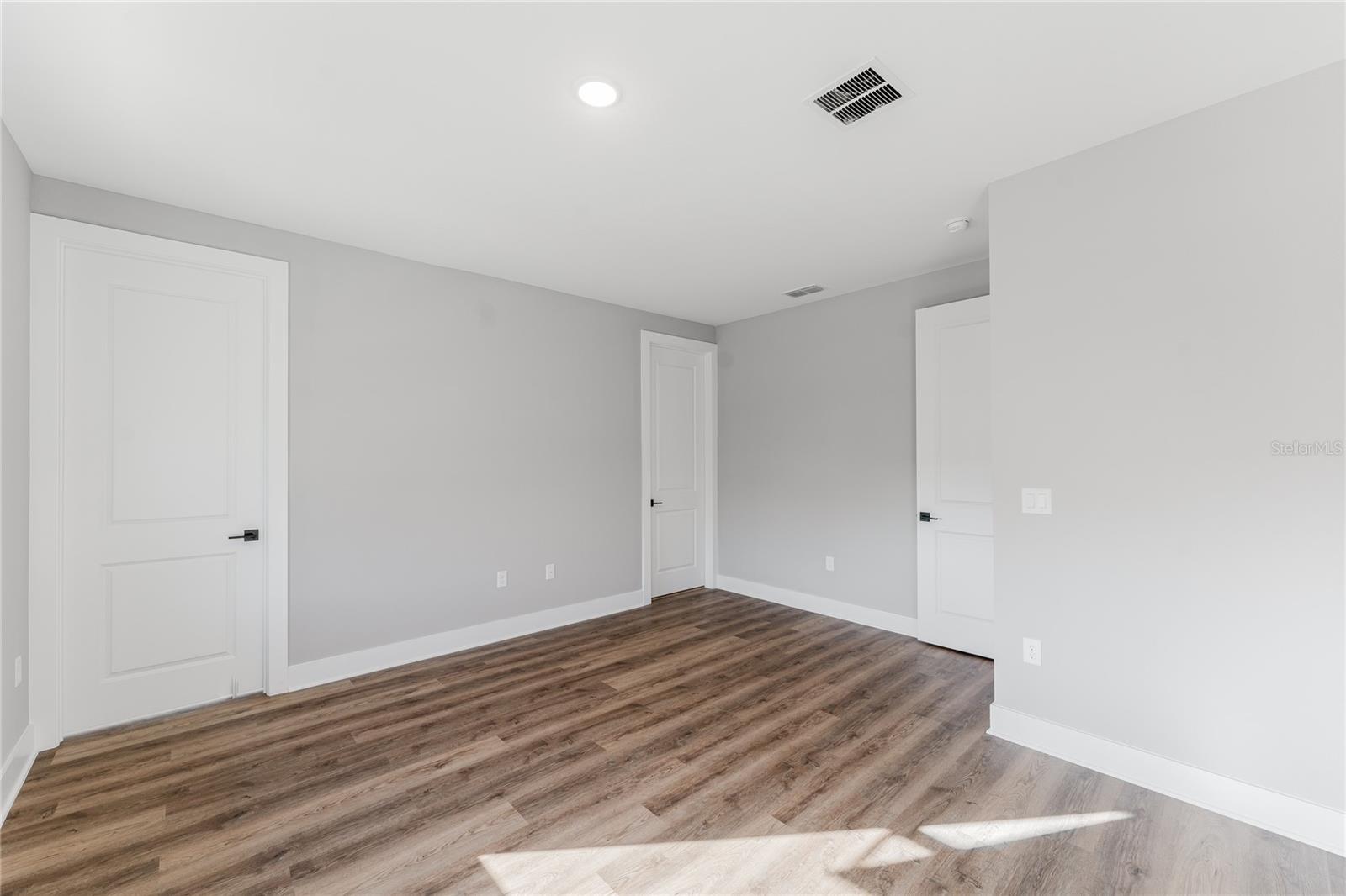Image 69 of 76 For 15942 Vetta Drive