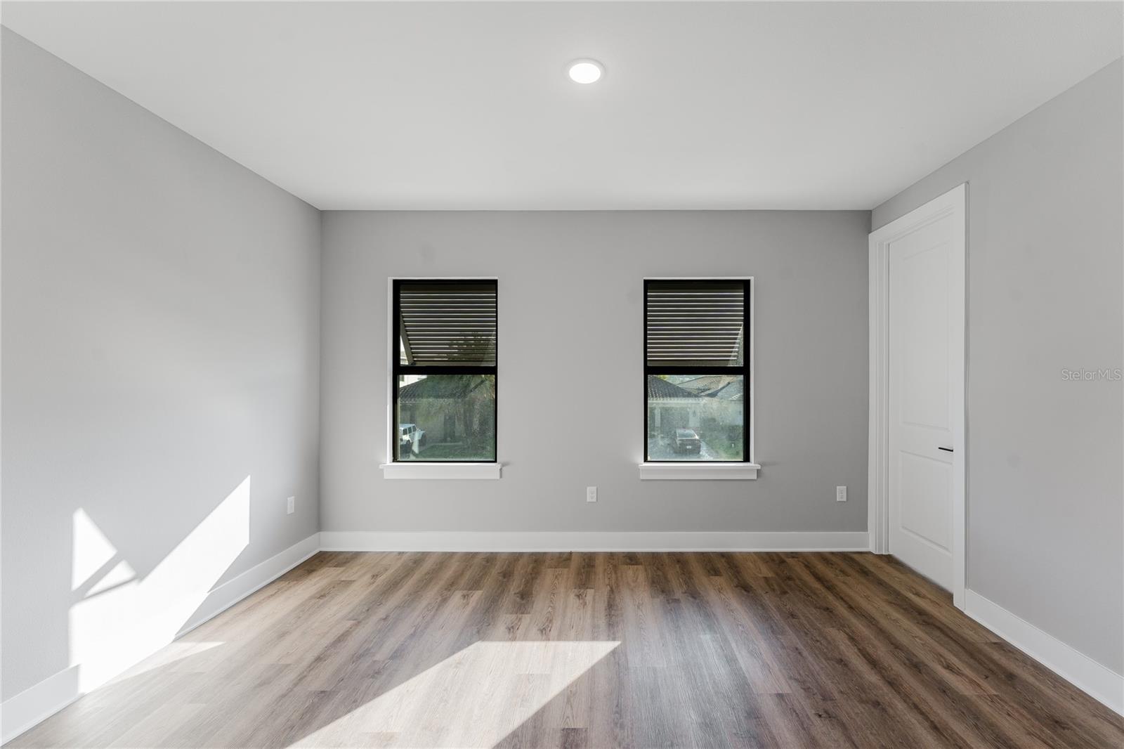 Image 70 of 76 For 15942 Vetta Drive