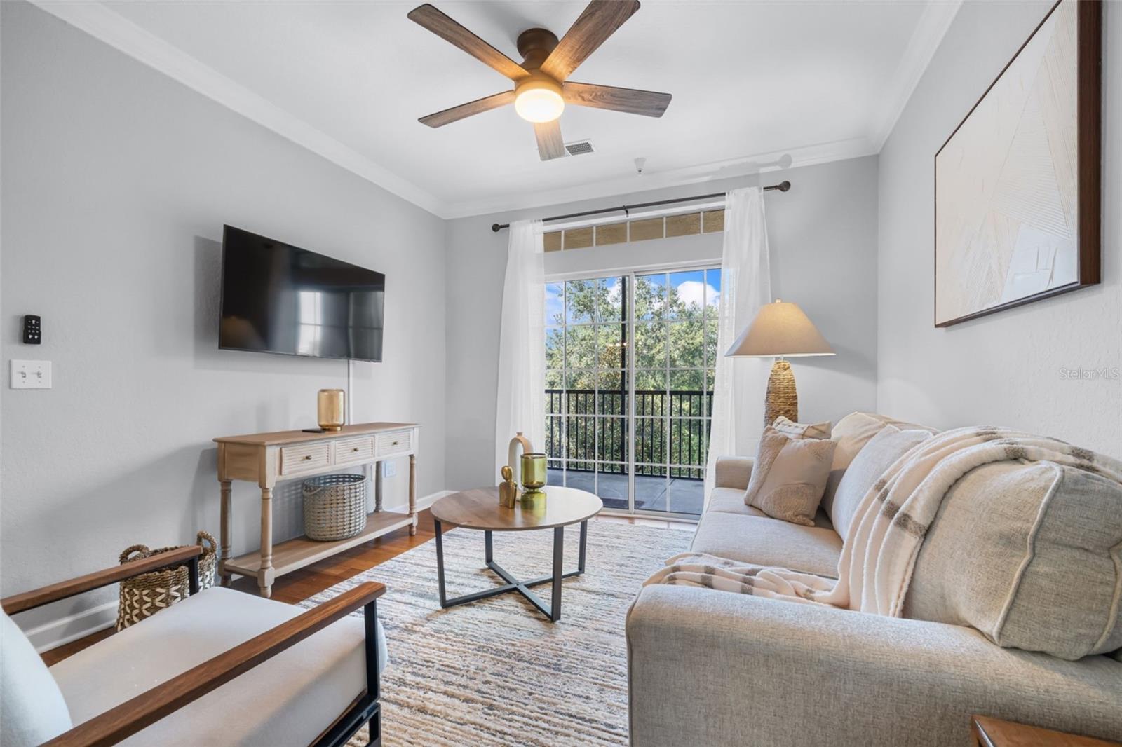 Image 21 of 51 For 8020 Tuscany Way 6301