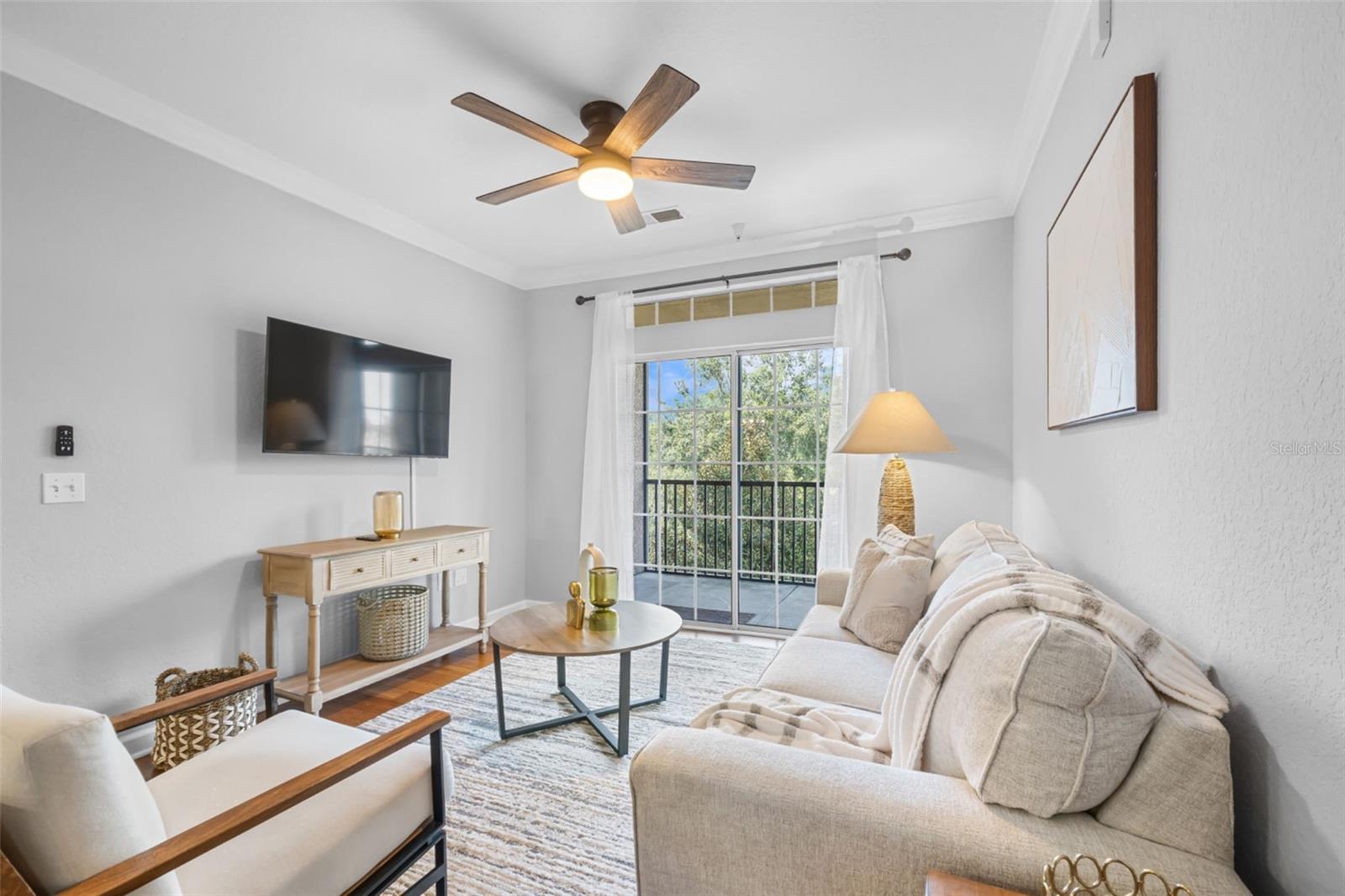Image 22 of 51 For 8020 Tuscany Way 6301