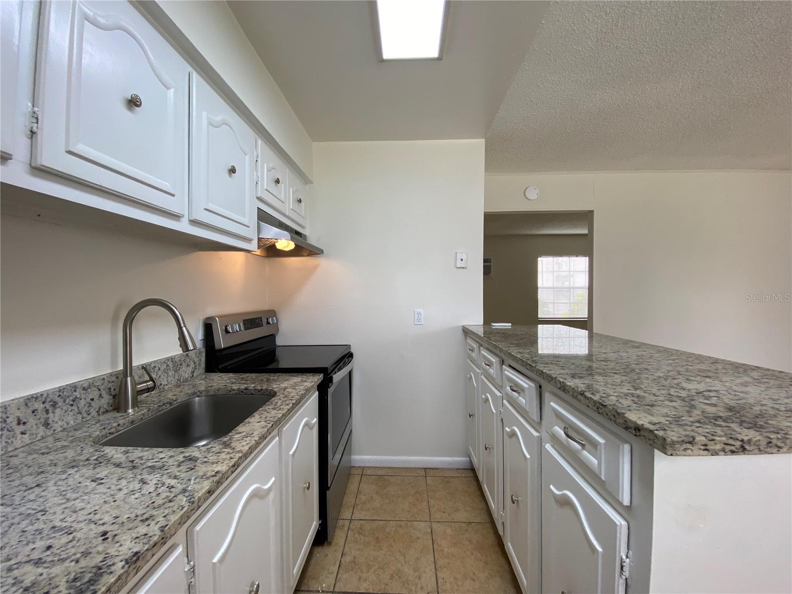 Image 7 of 13 For 5230 Davisson Avenue