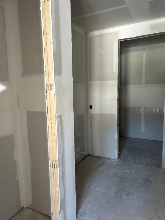 Image 21 of 30 For 2292 Broadbrook Drive