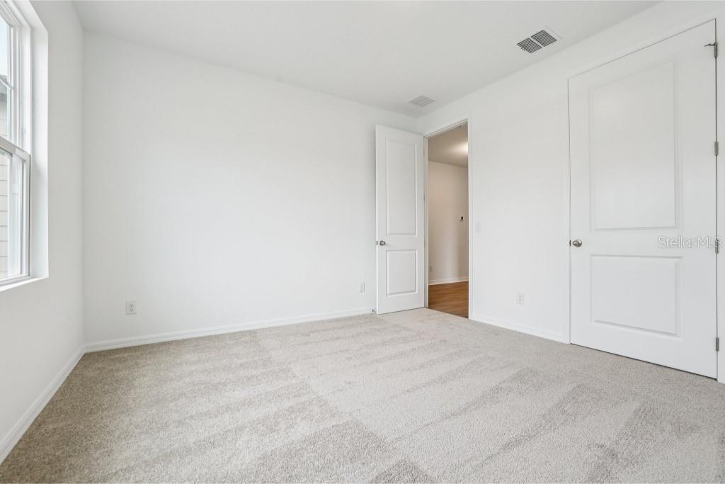 Image 33 of 44 For 2292 Broadbrook Drive