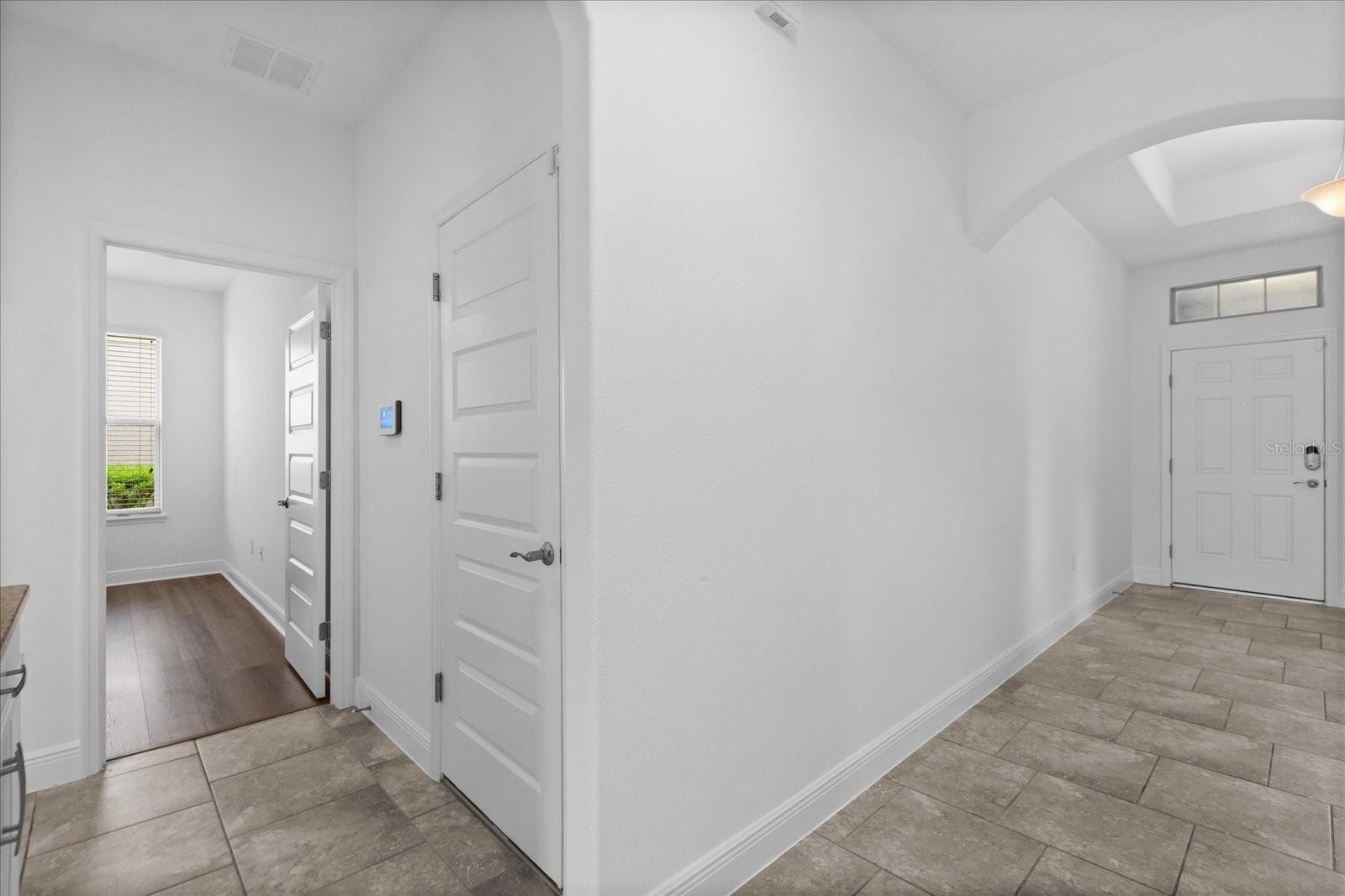 Image 20 of 63 For 15500 Fountain Cove Court