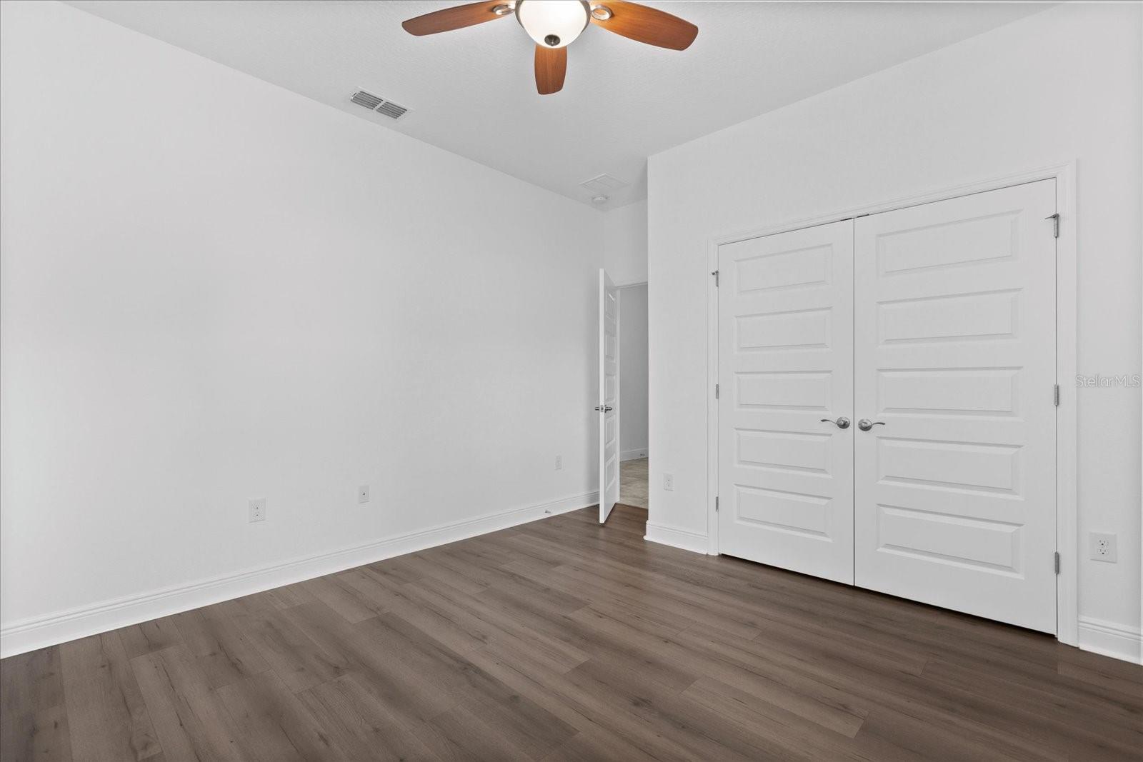 Image 24 of 63 For 15500 Fountain Cove Court