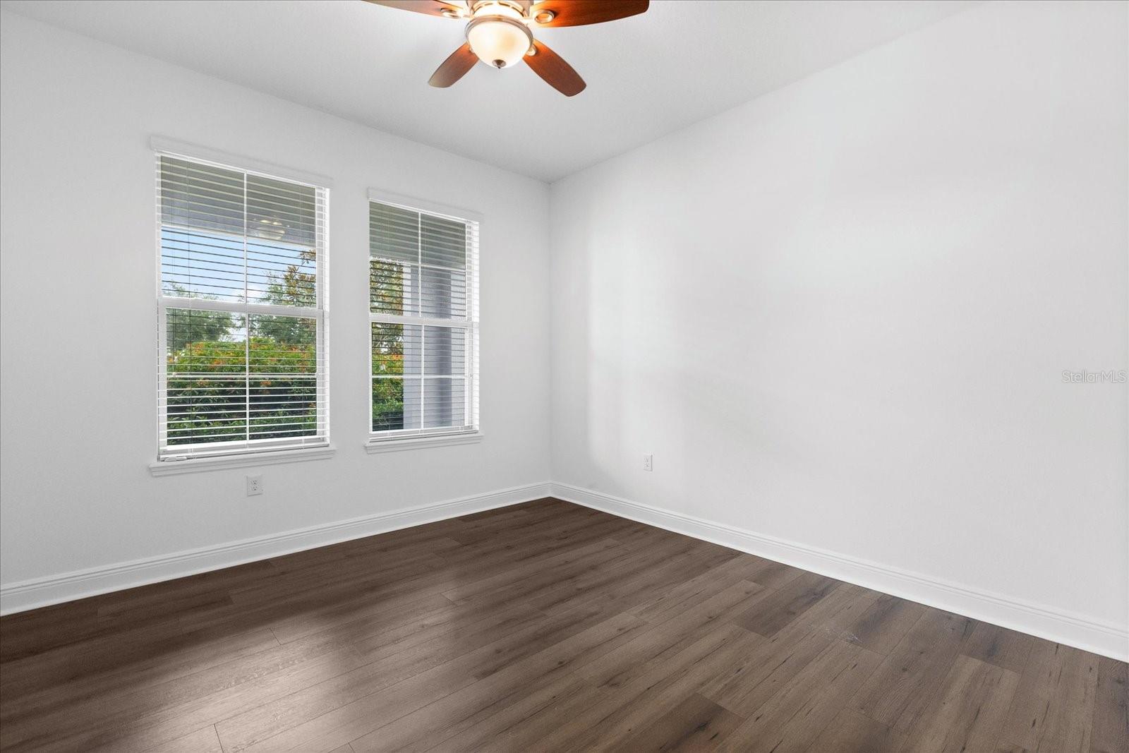 Image 27 of 63 For 15500 Fountain Cove Court