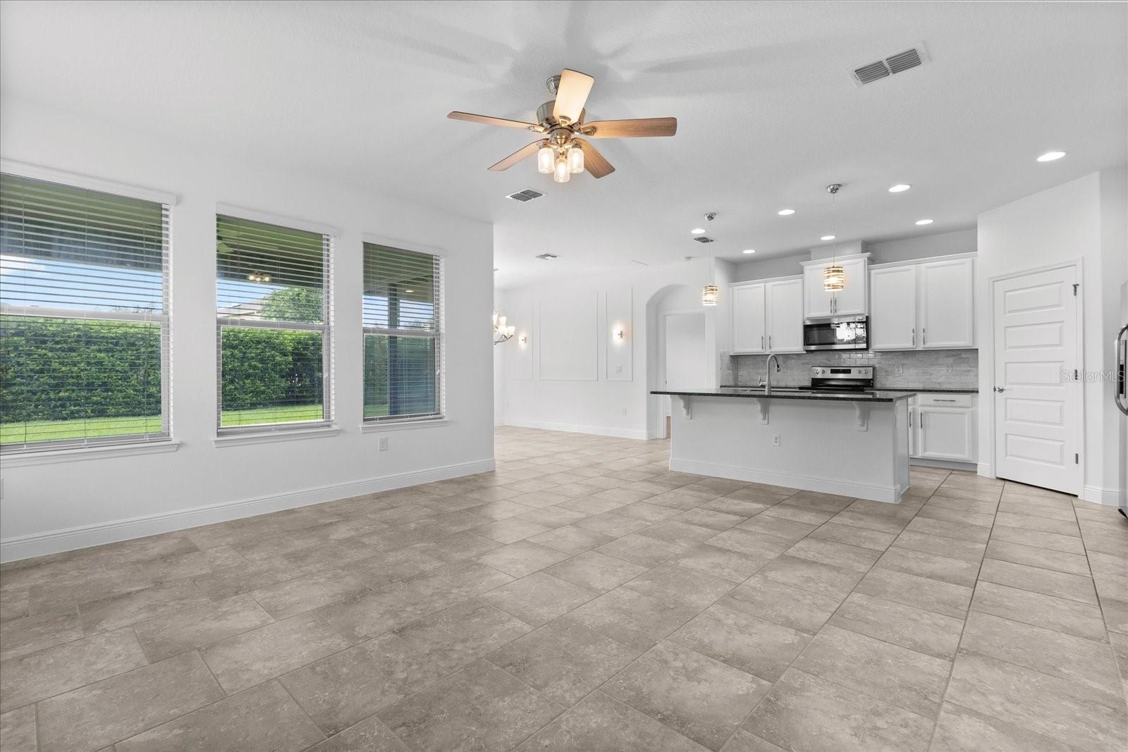 Image 7 of 63 For 15500 Fountain Cove Court