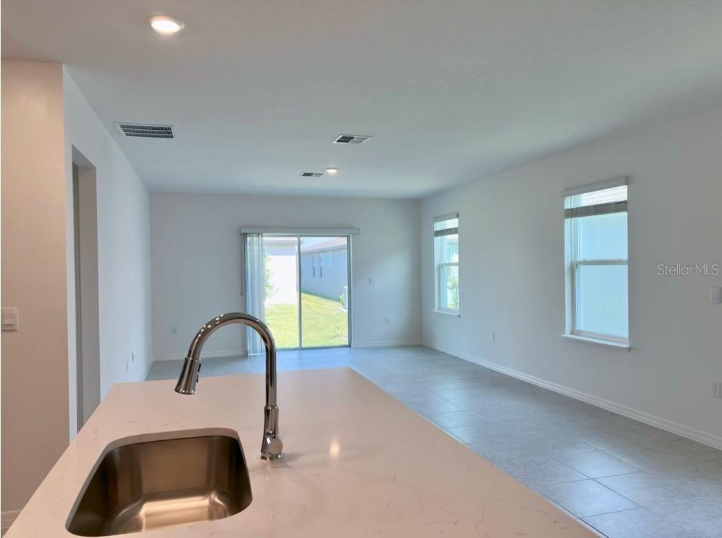 Image 3 of 20 For 2739 San Marco Way