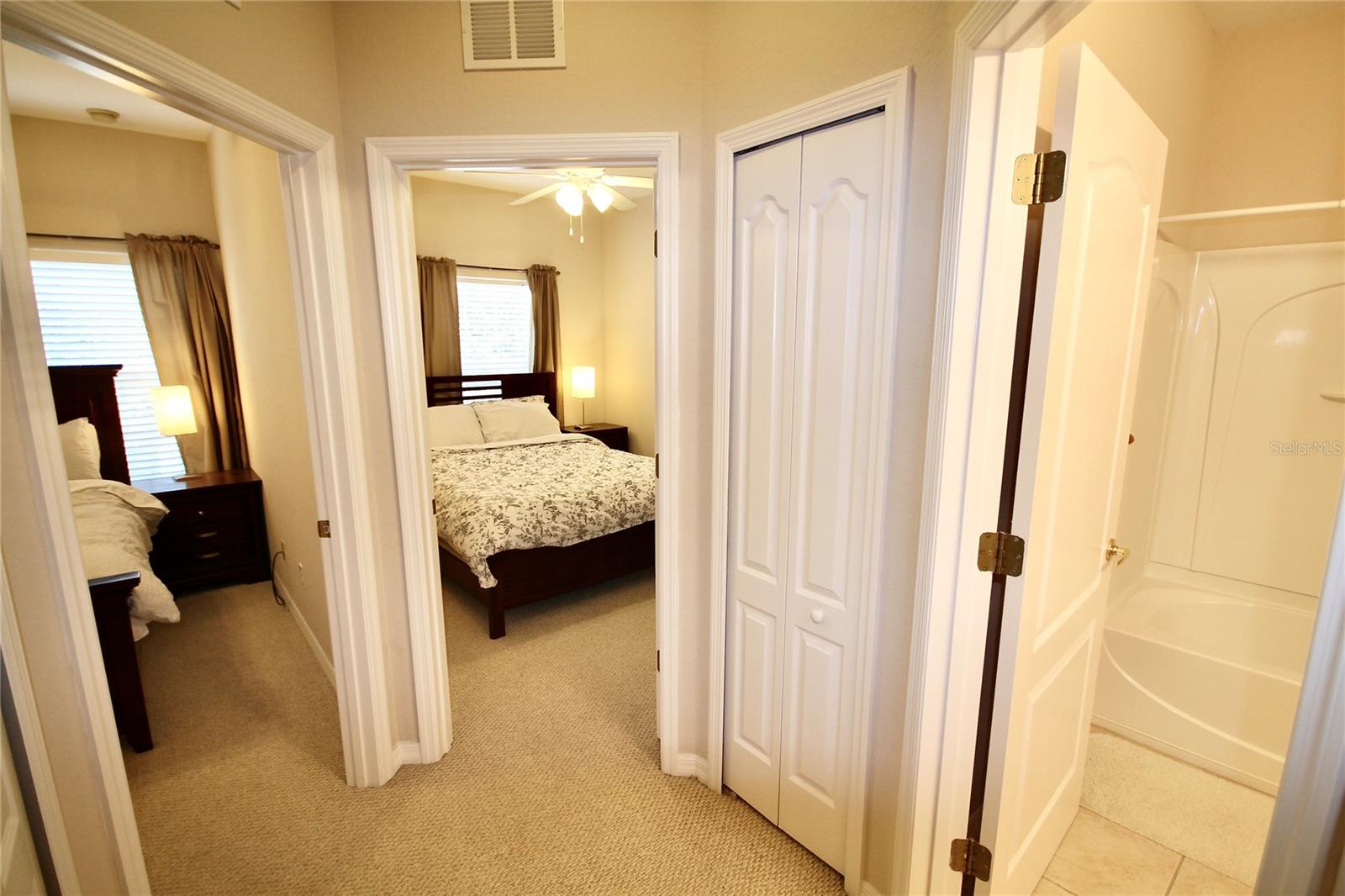 Image 13 of 35 For 2458 Caravelle Circle