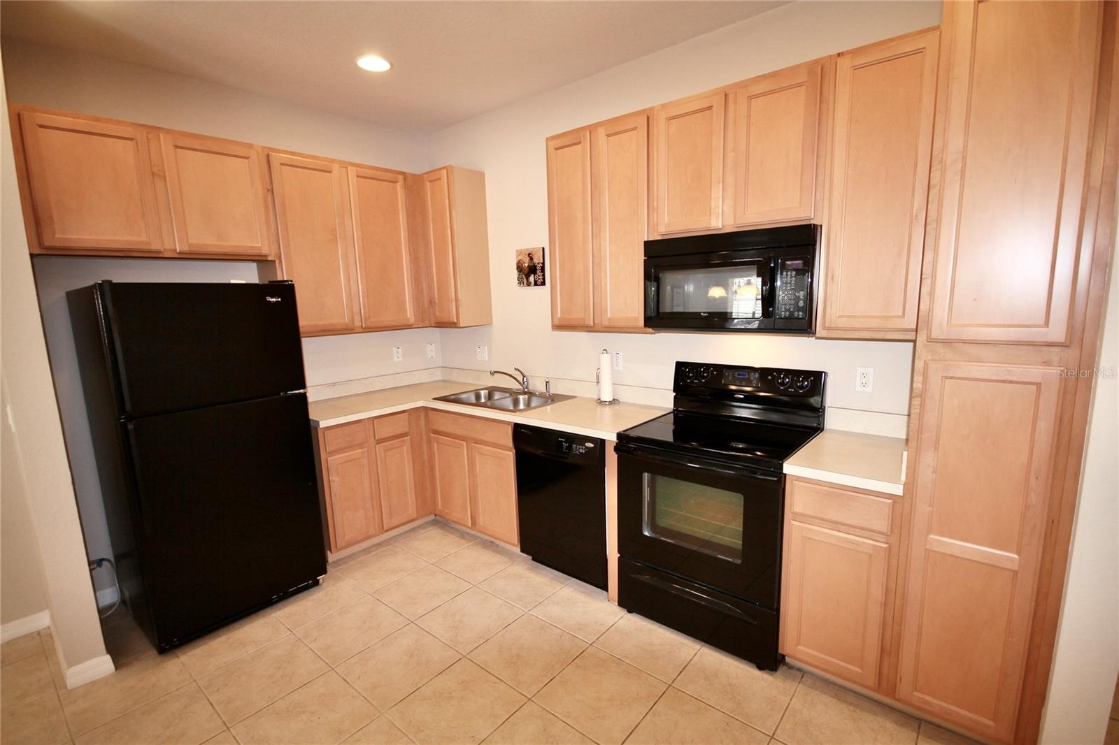 Image 5 of 35 For 2458 Caravelle Circle