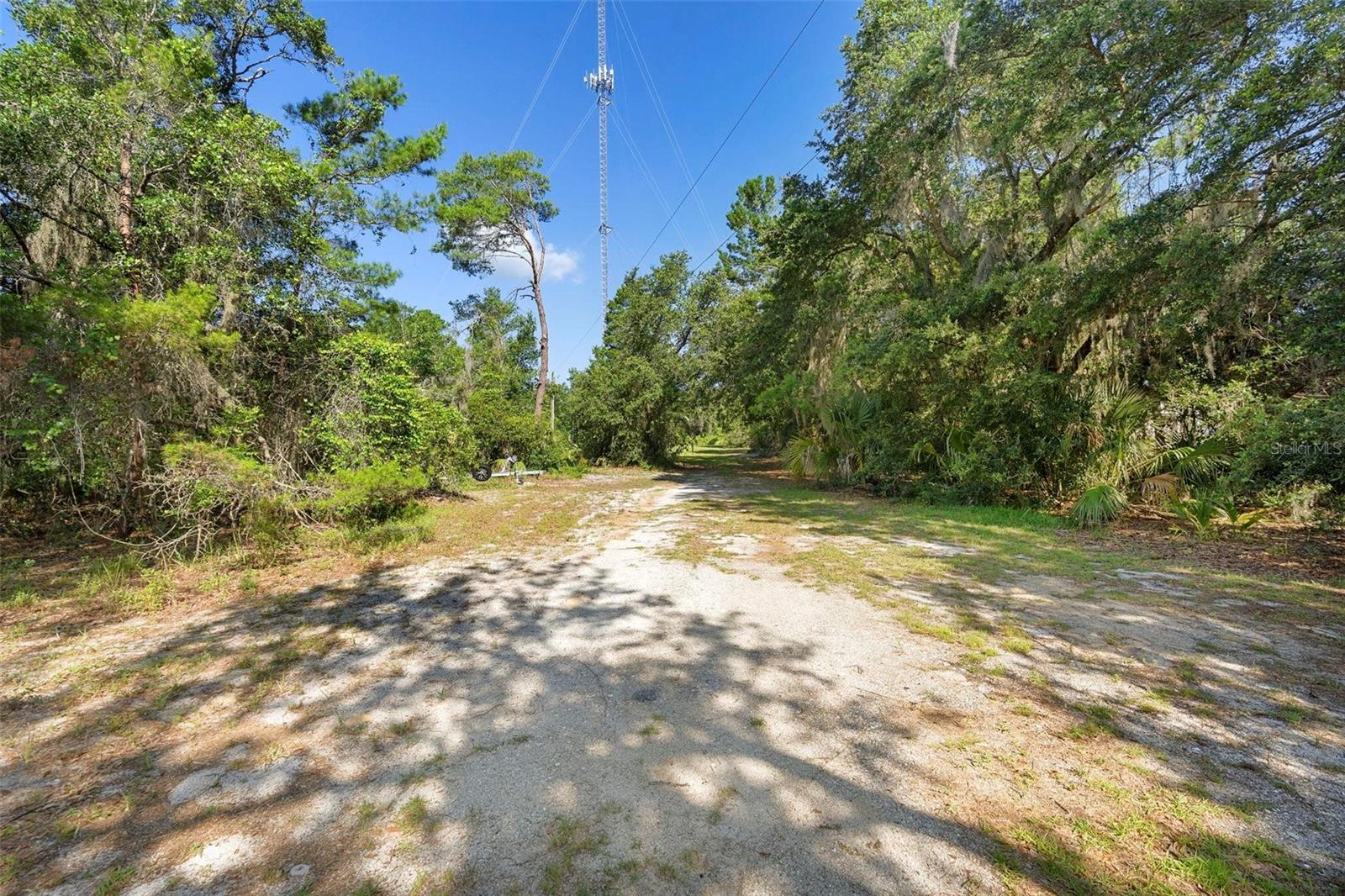 Image 12 of 29 For 1835 Glencoe Road