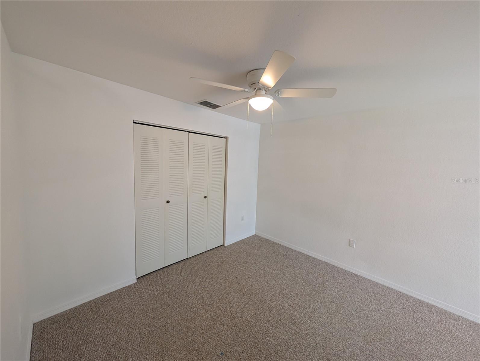 Image 26 of 33 For 10562 Windsor Lake Court 0