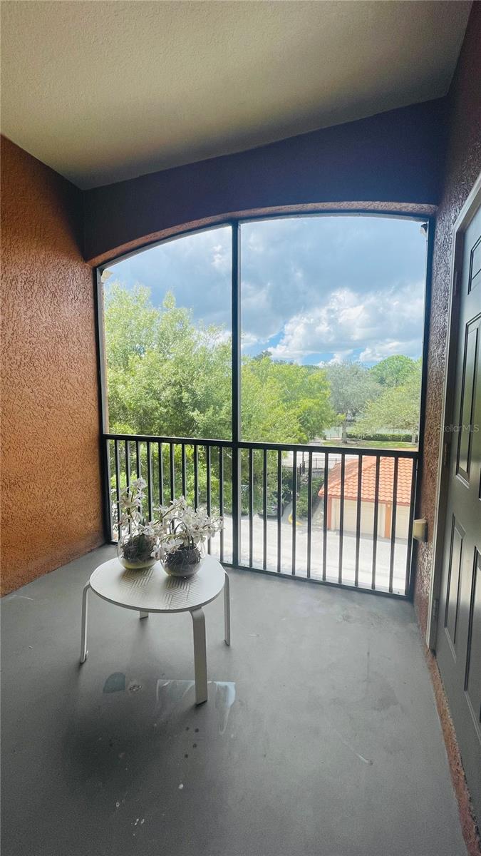 Image 24 of 31 For 6149 Metrowest Boulevard 305