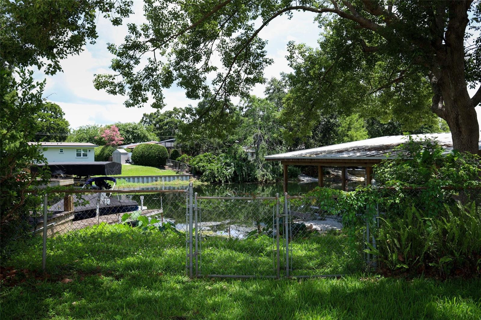 Image 34 of 47 For 2417 Bayfront Parkway