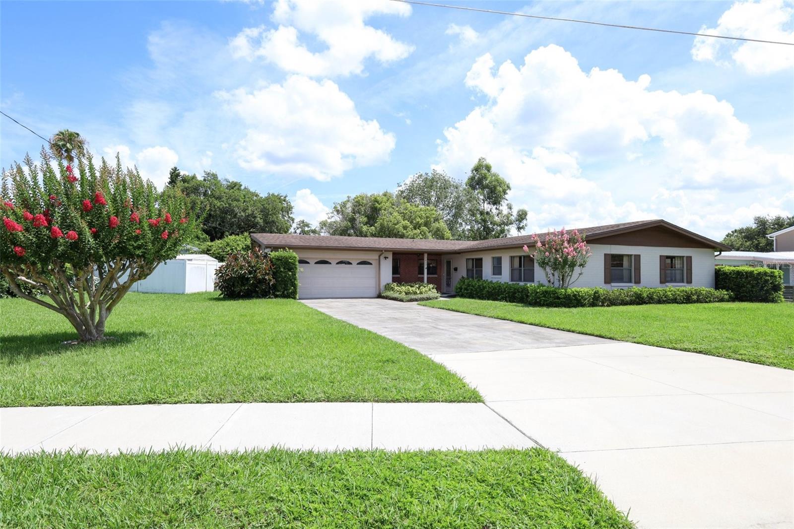 Image 38 of 47 For 2417 Bayfront Parkway